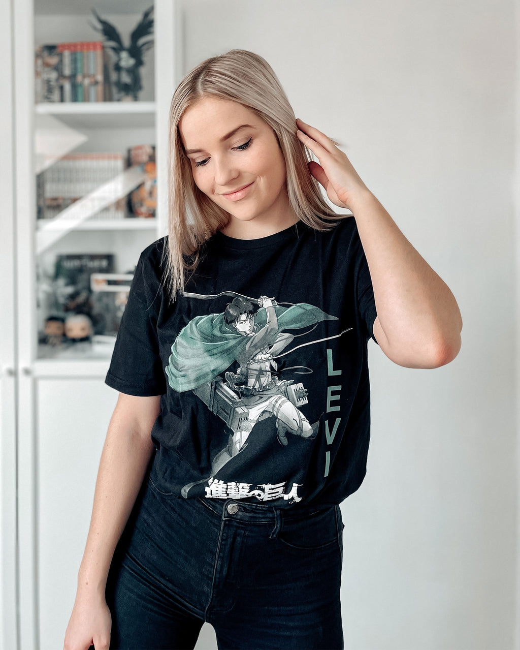 Imagen del producto Attack on Titan - Camiseta Levi negra