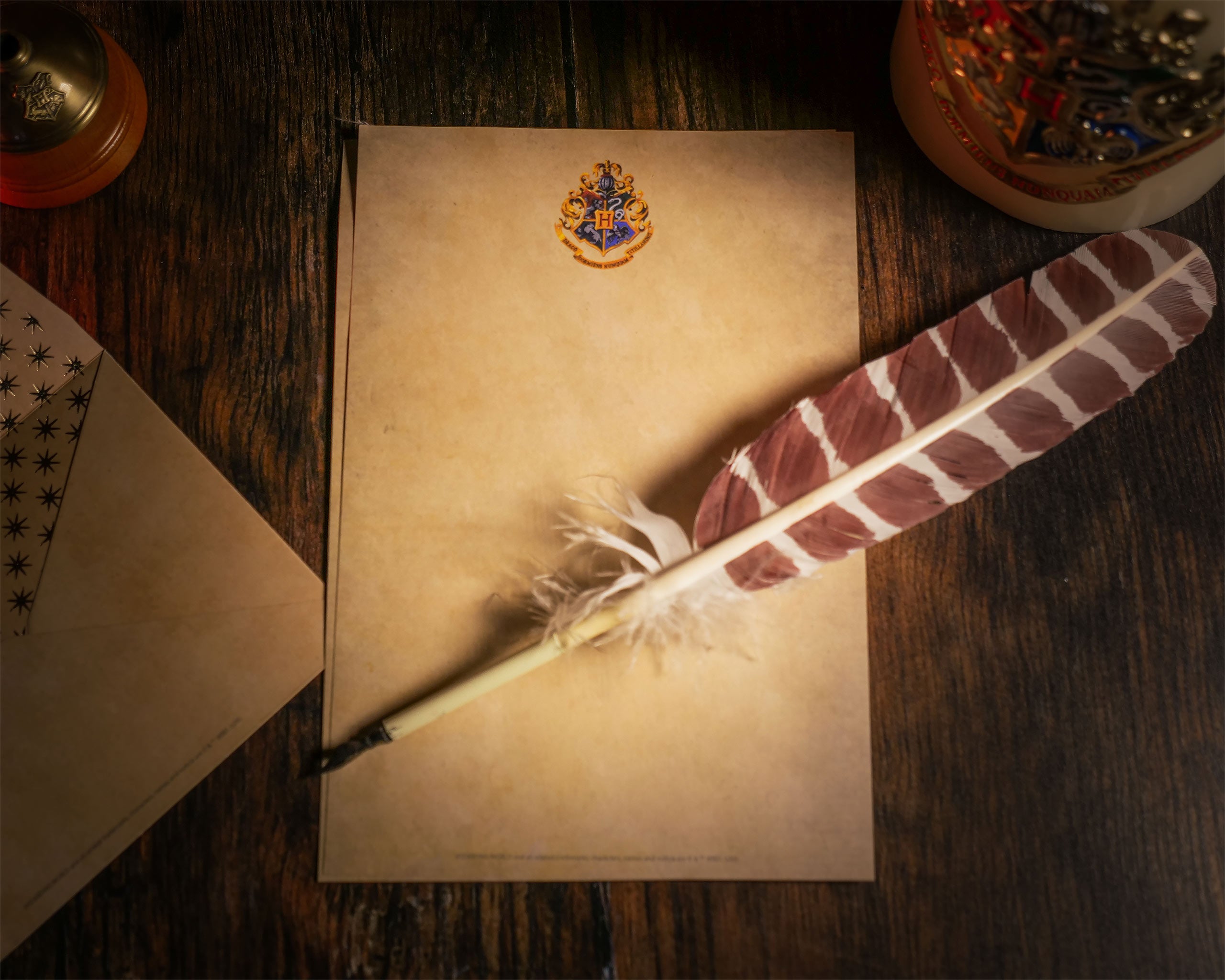 Imagen del producto Harry Potter - Papelería del Escudo de Hogwarts