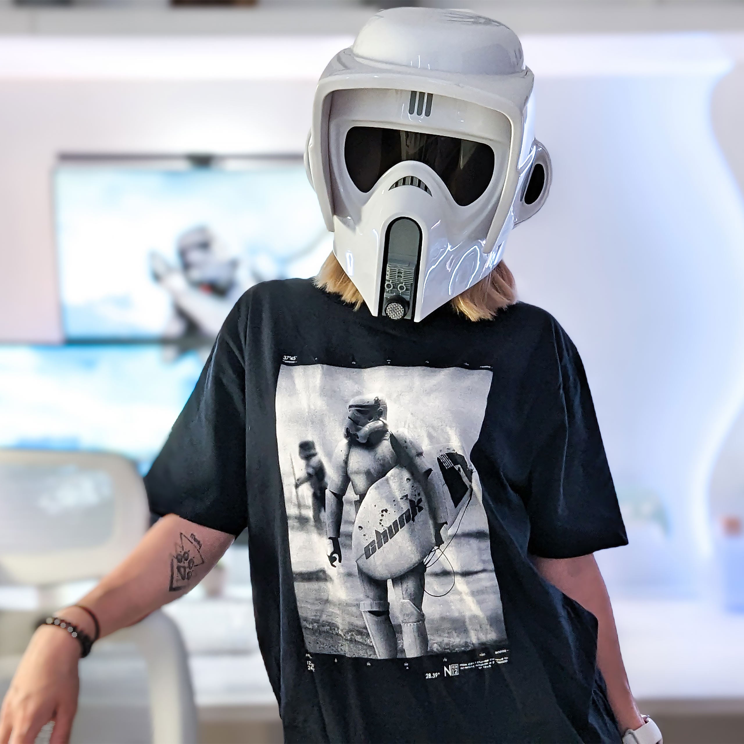 Imagen del producto Camiseta Surfing Trooper para fans de Star Wars azul