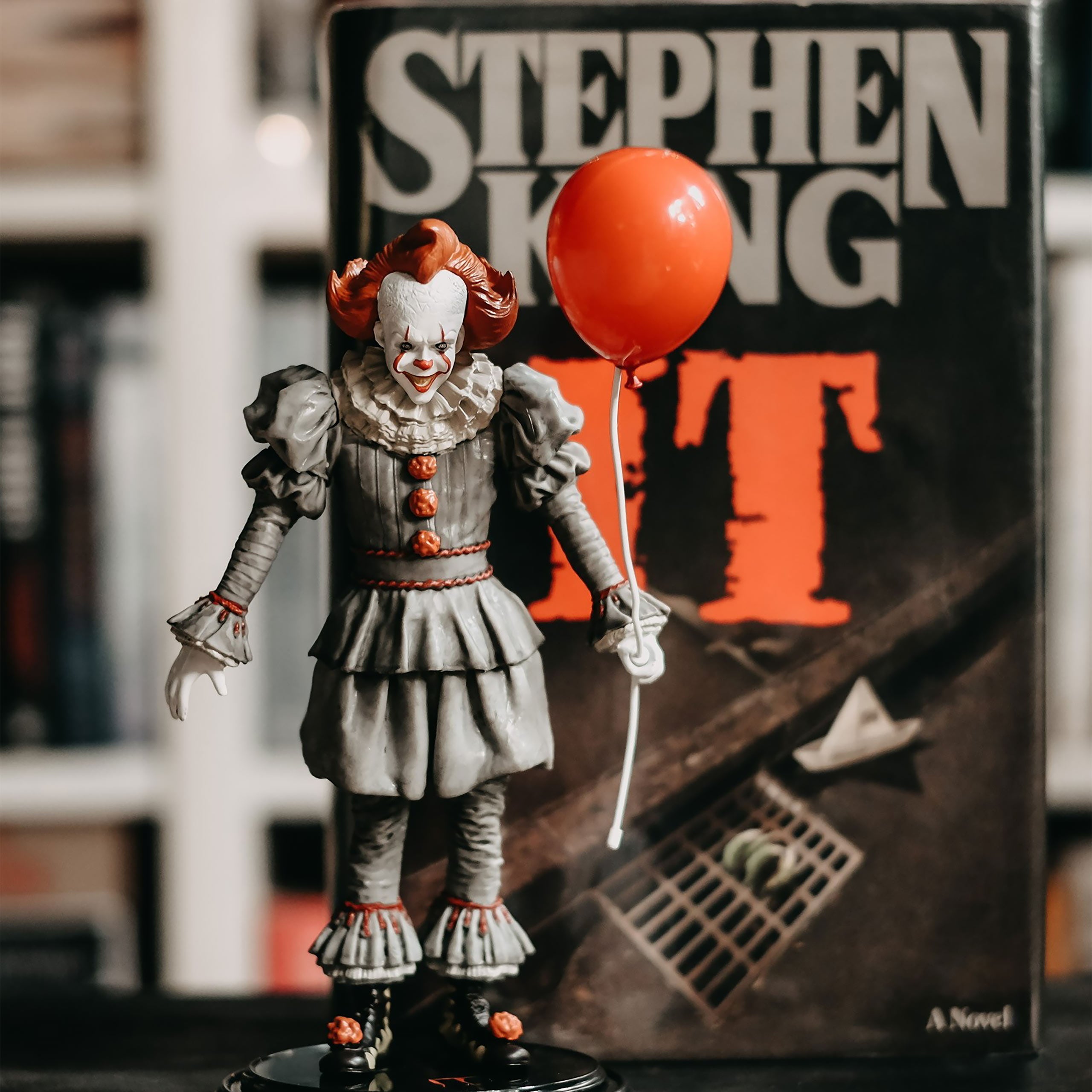 Imagen del producto IT de Stephen King - Figura Pennywise Bendyfigs 20 cm
