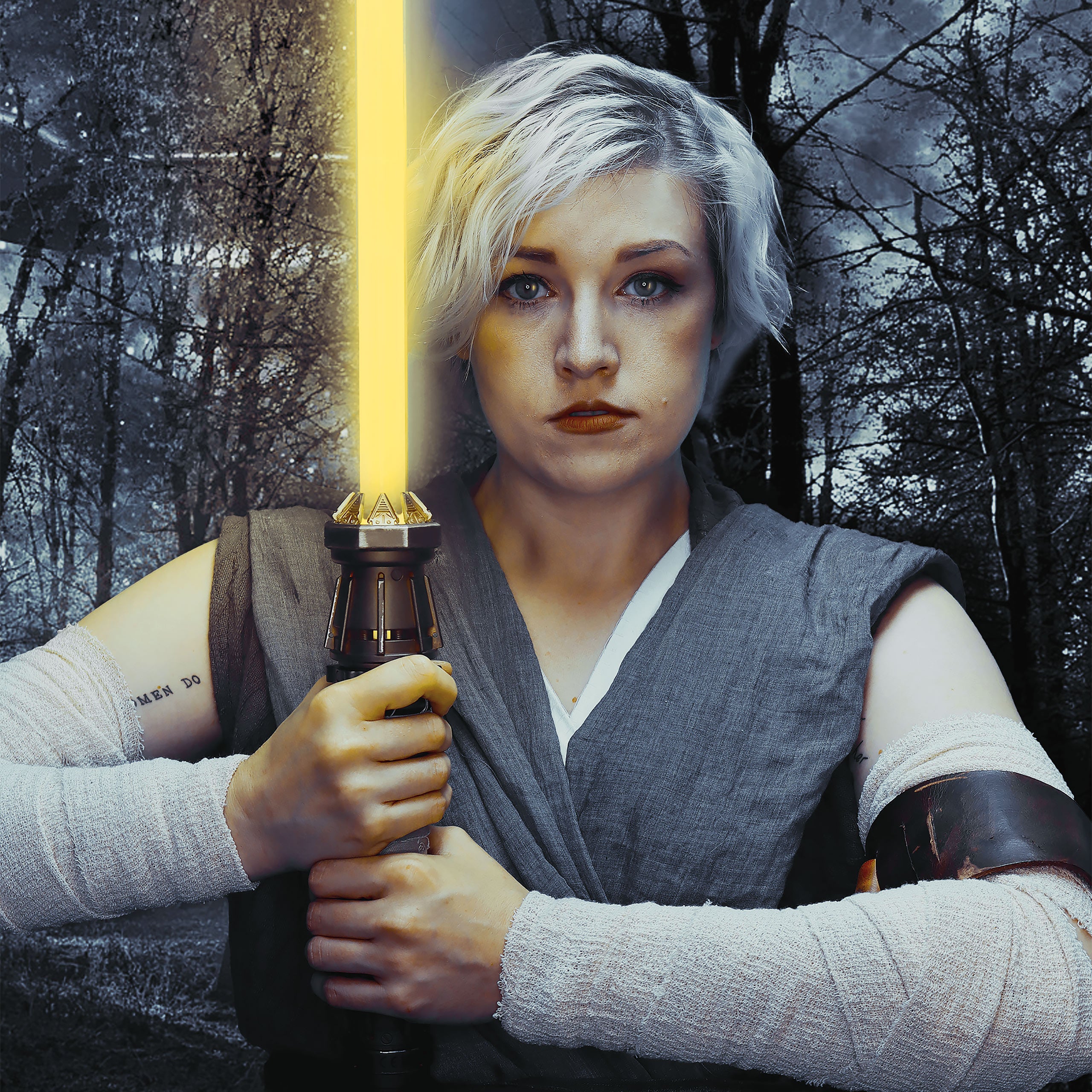 Imagen del producto Star Wars - Sable de Luz FX Elite de Rey Skywalker