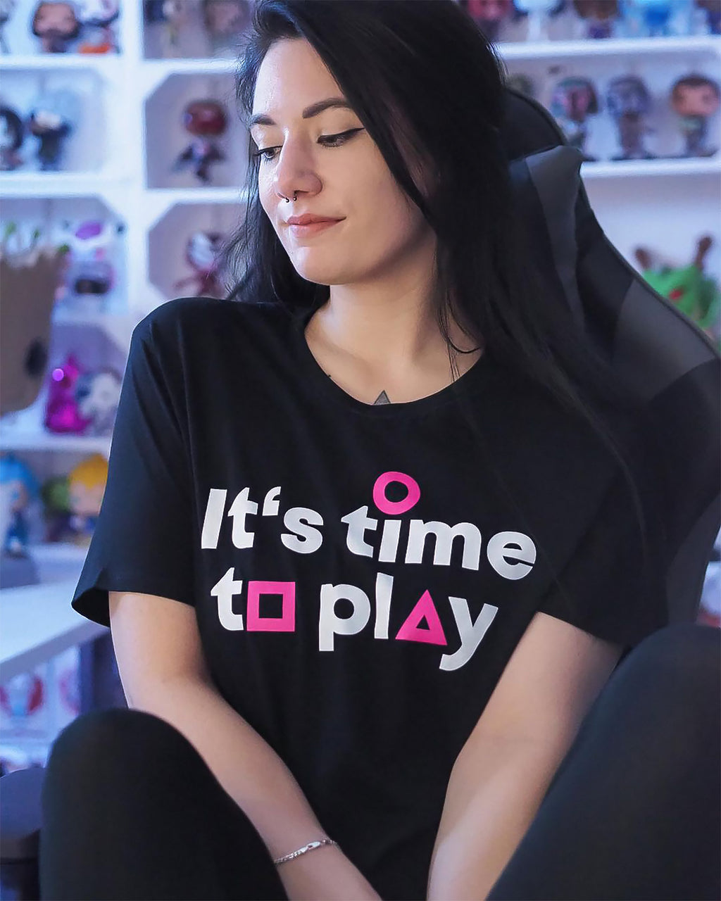 Imagen del producto Camiseta 'Es hora de jugar' para fans de Squid Game negra