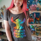 Imagen del producto Lilo & Stitch - Ohana Rainbow Pride Camiseta de mujer Loose Fit