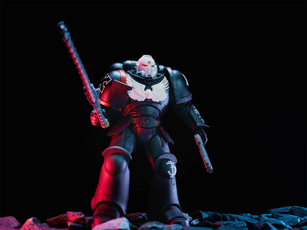 Imagen del producto Warhammer 40k - Figura de acción del sargento veterano de la Guardia Cuervo 18,5 cm