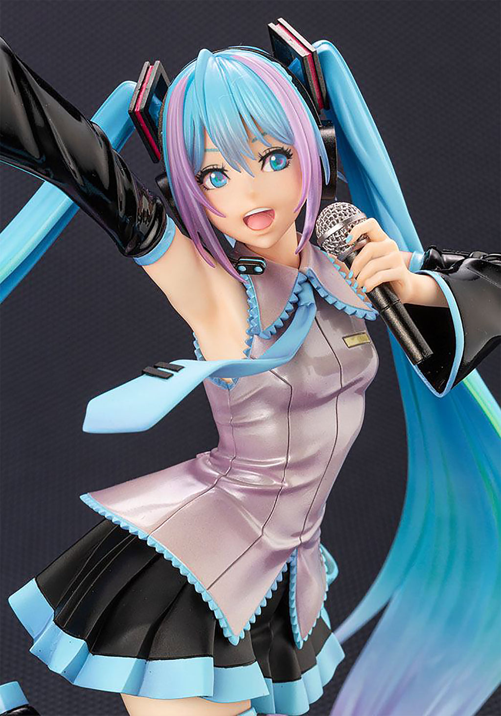 Imagen del producto Figura de My Little Pony y Hatsune Miku Escala 1:7