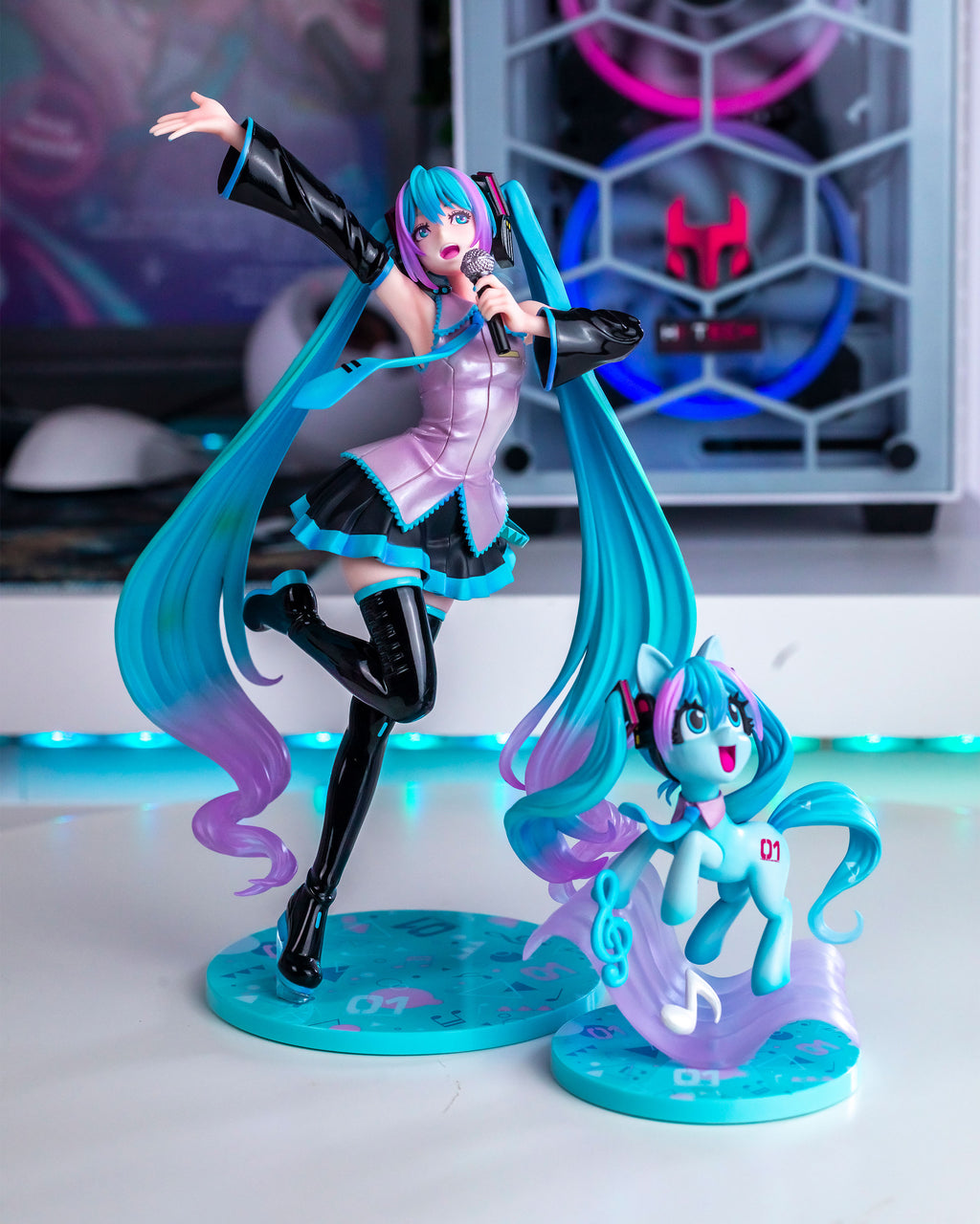 Imagen del producto Figura de My Little Pony y Hatsune Miku Escala 1:7