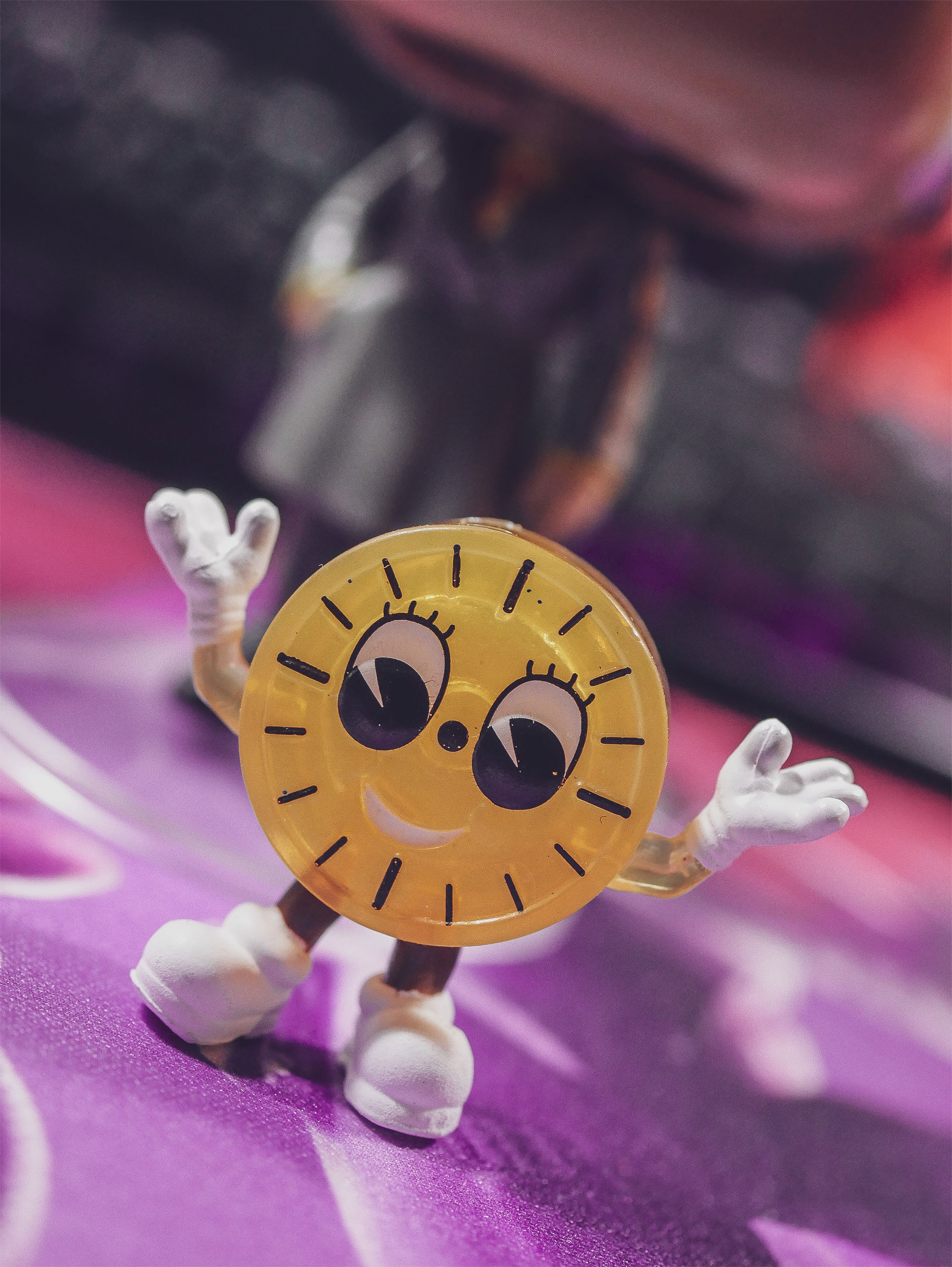 Imagen del producto Loki - Figura Funko Pop de Ravonna Renslayer con Miss Minutes