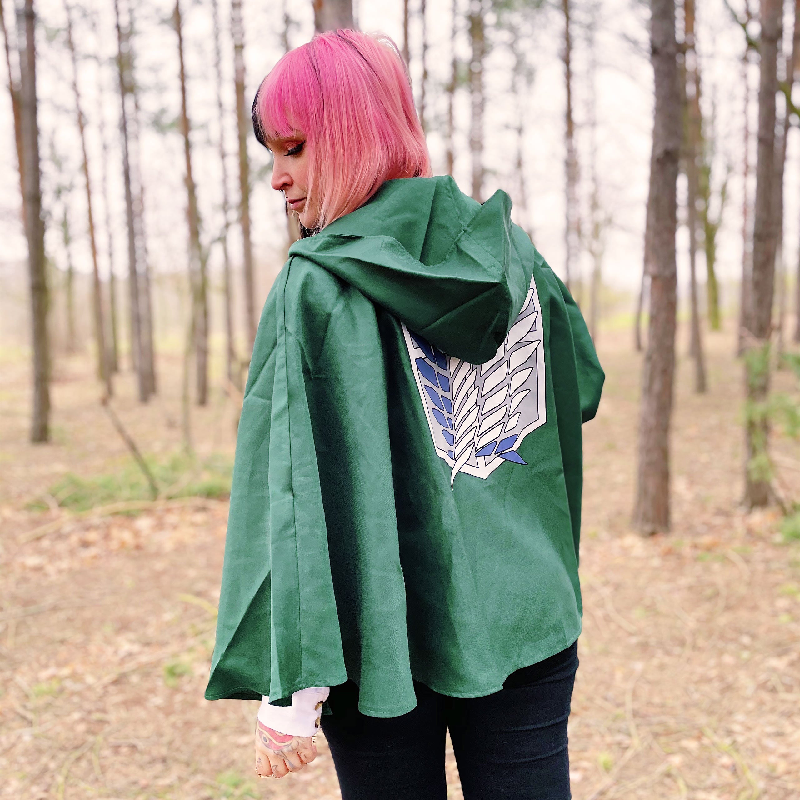 Imagen del producto Attack on Titan - Capa con capucha del Cuerpo de Exploración