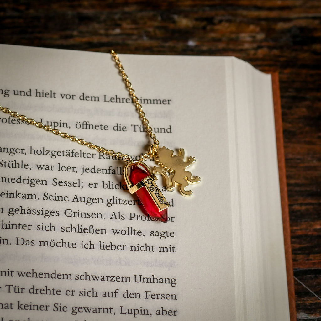 Imagen del producto Harry Potter - Collar de Escudo de Gryffindor