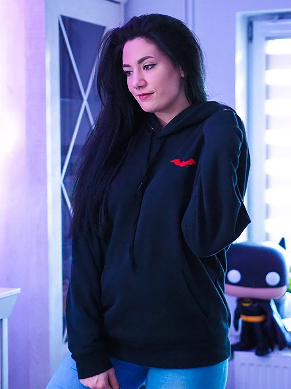 Imagen del producto Sudadera con capucha negra con el logo de The Batman