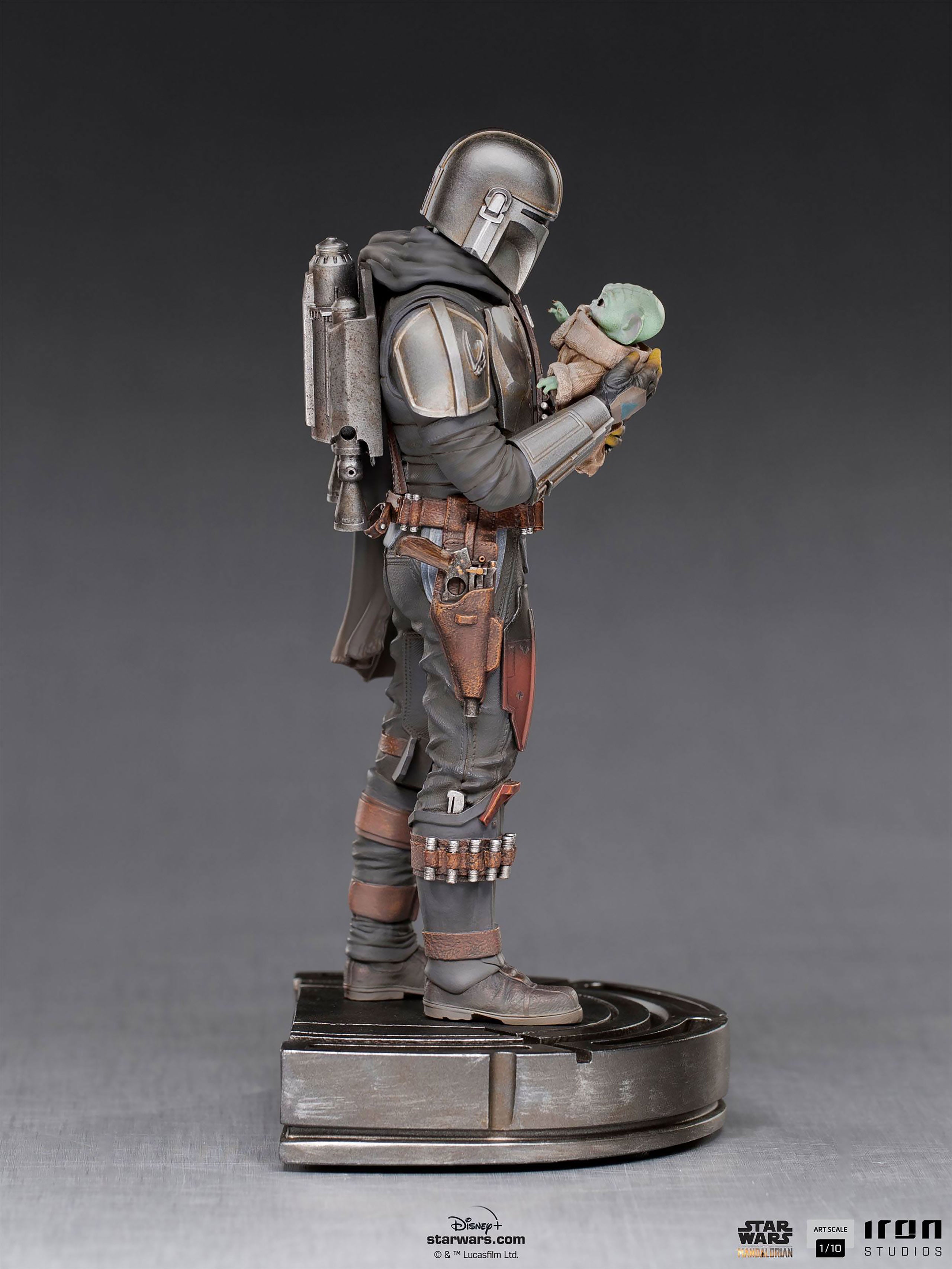 Imagen del producto Mando con Grogu BDS Art Scale Deluxe Statue - Star Wars The Mandalorian