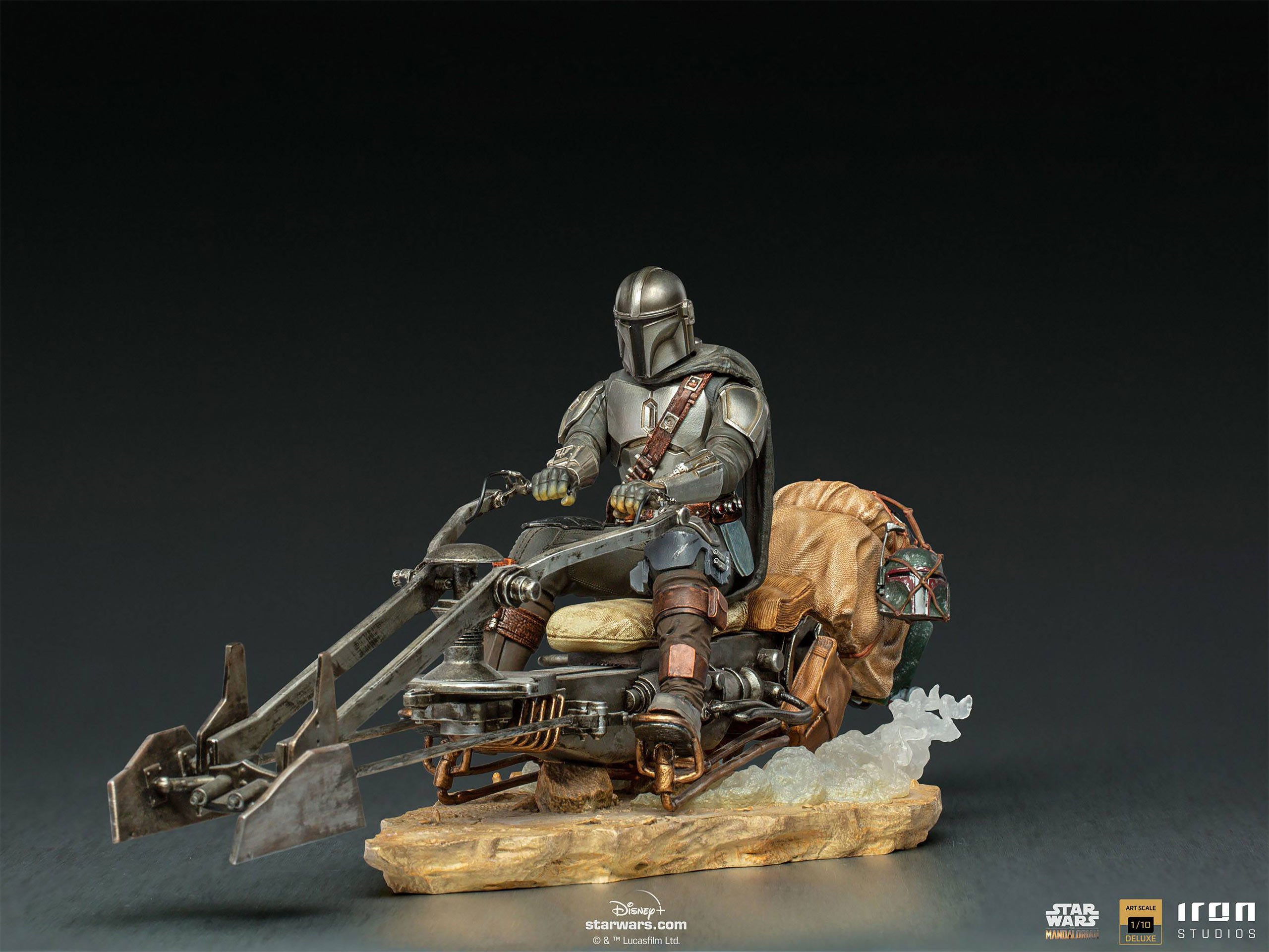 Imagen del producto Mando con Speeder BDS Art Scale Deluxe Statue - Star Wars The Mandalorian
