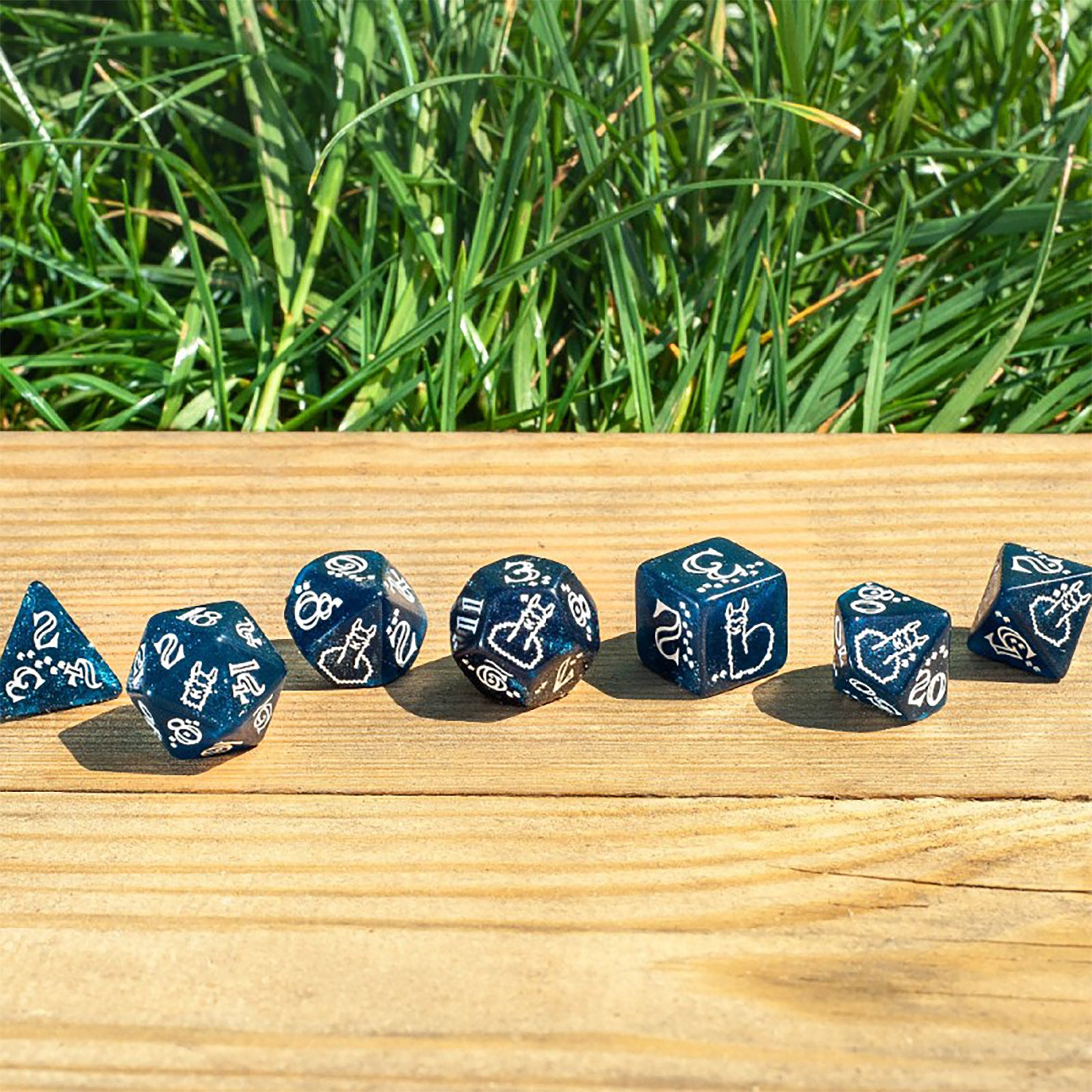 Imagen del producto Juego de Dados de Rol con Brillo de Llama 7 piezas