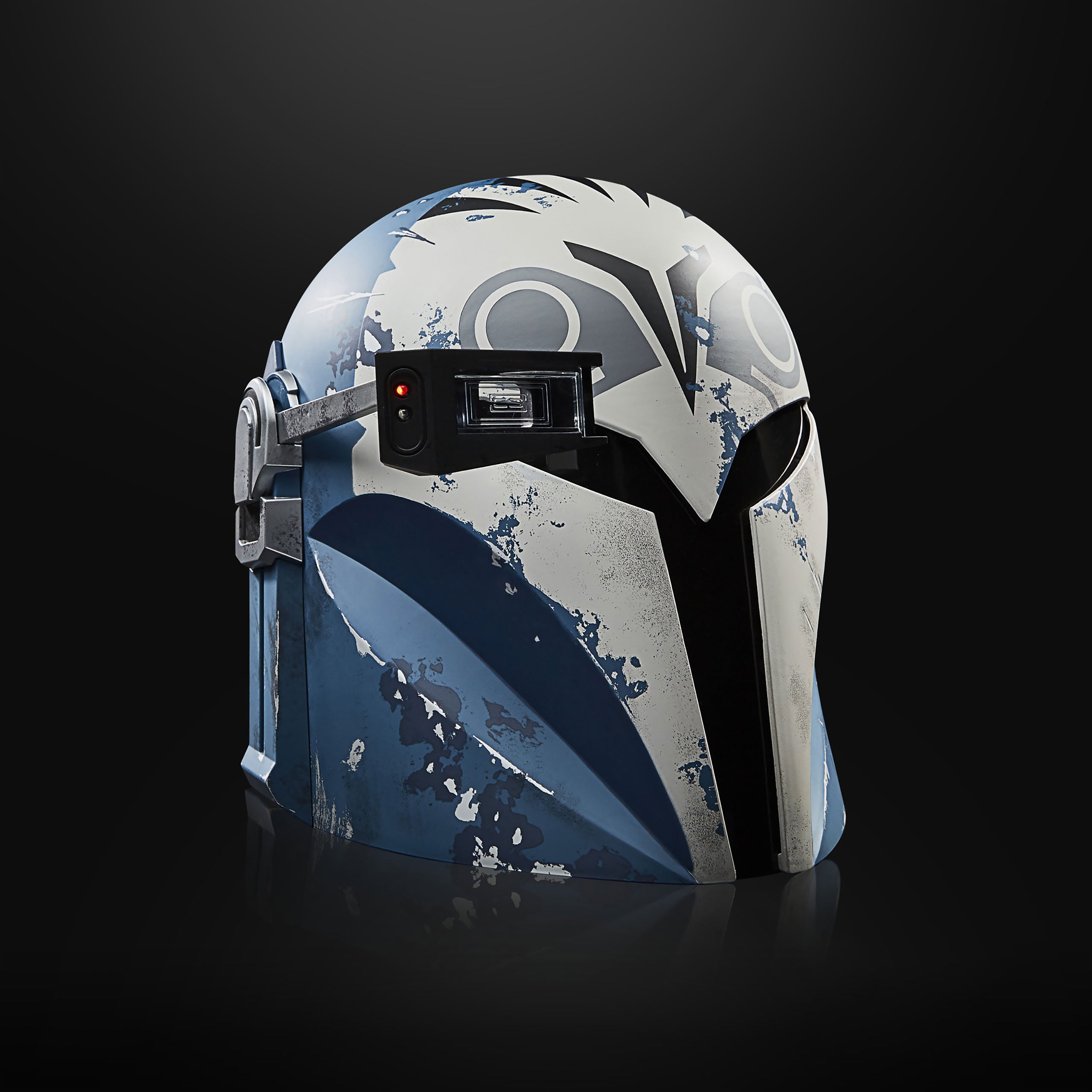 Imagen del producto Réplica del casco premium Bo-Katan Re-Armored con efectos de luz - Star Wars The Mandalorian