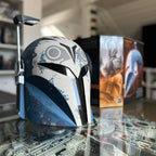 Imagen del producto Réplica del casco premium Bo-Katan Re-Armored con efectos de luz - Star Wars The Mandalorian