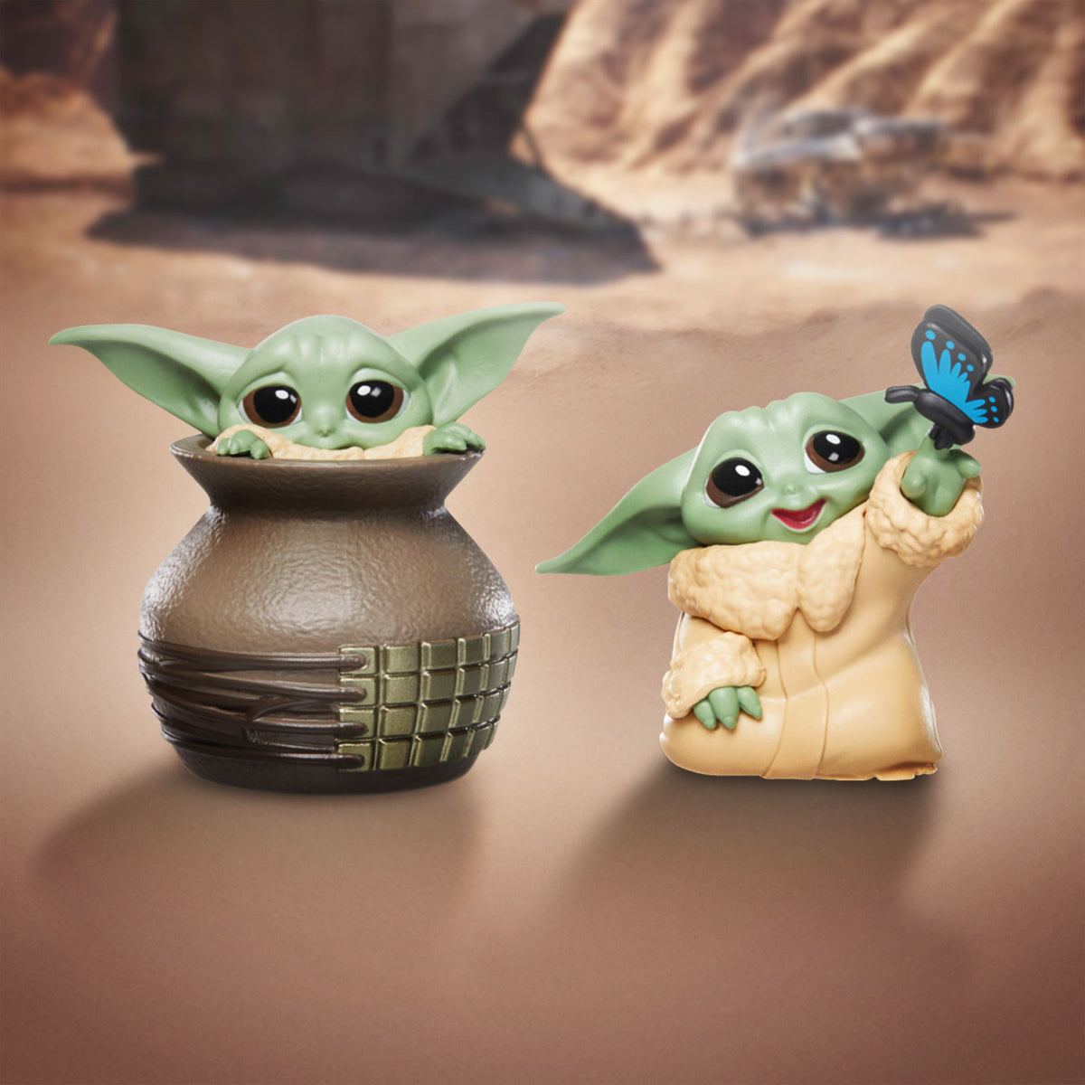 Imagen del producto Set de mini figuras Grogu con mariposa y jarrón - Star Wars The Mandalorian