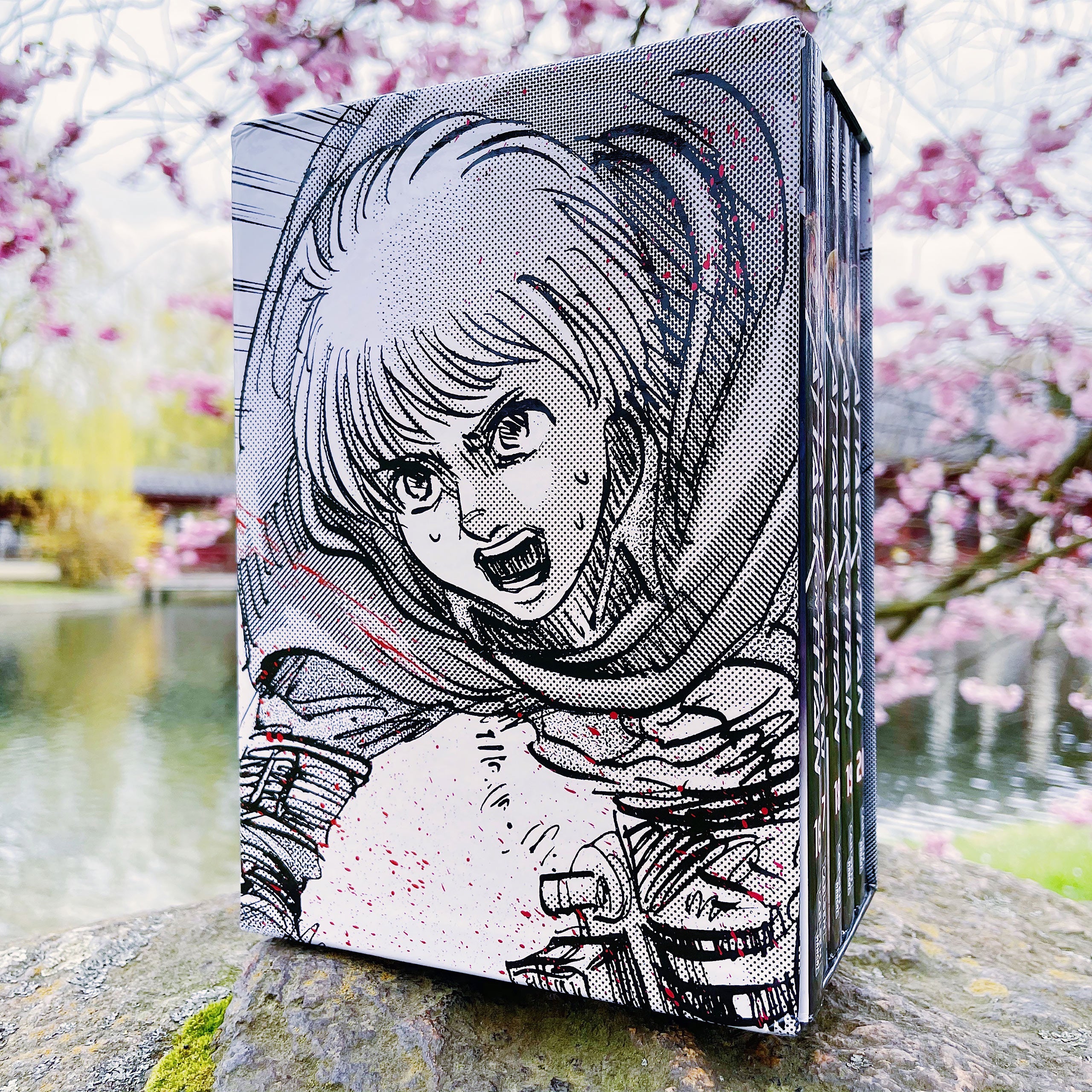 Imagen del producto Attack on Titan - Caja de coleccionista Volumen 16-20