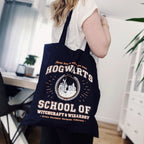 Imagen del producto Bolsa de yute Hogwarts School azul - Harry Potter