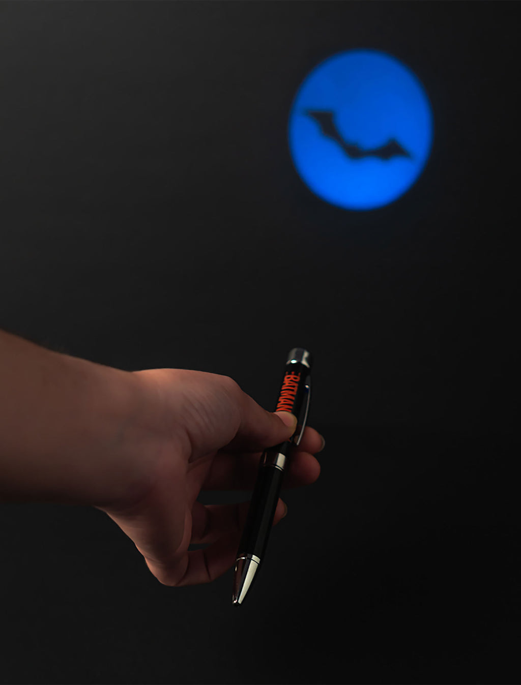 Imagen del producto The Batman - Cuaderno A5 de logo y bolígrafo con luz