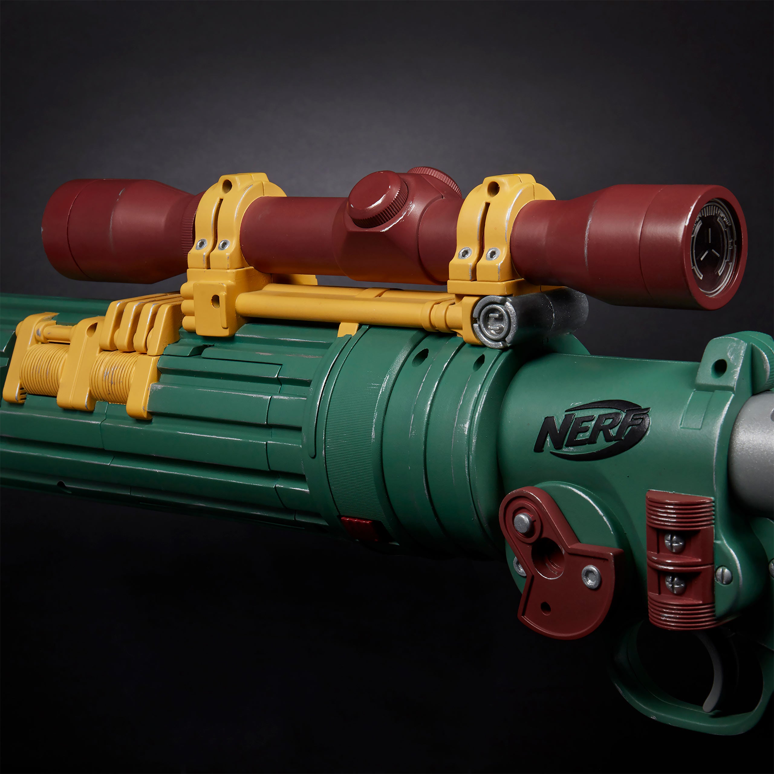 Imagen del producto Star Wars - Boba Fett EE-3 Nerf Blaster con luz y sonido 1:1