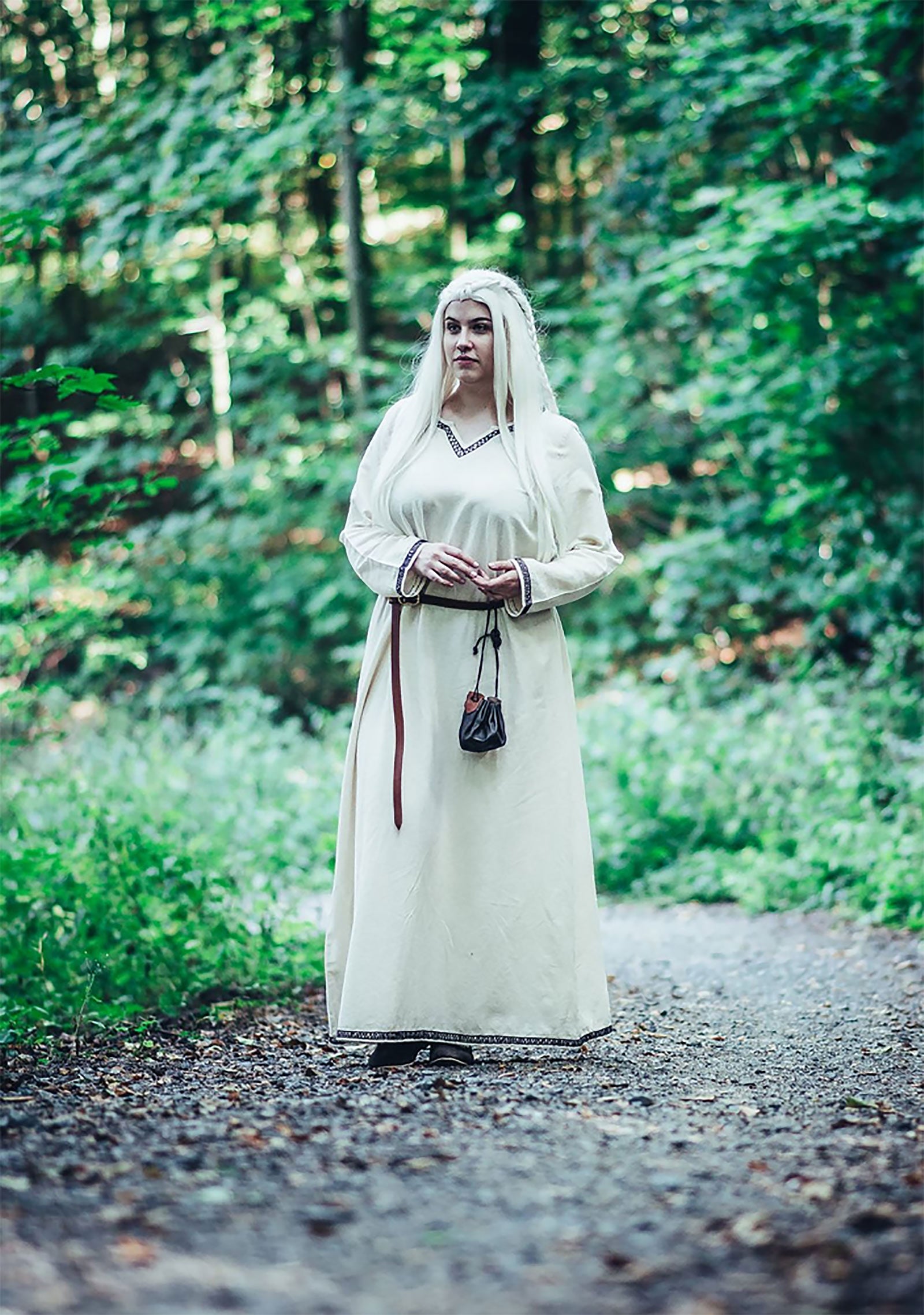 Imagen del producto Vestido medieval Brigida beige