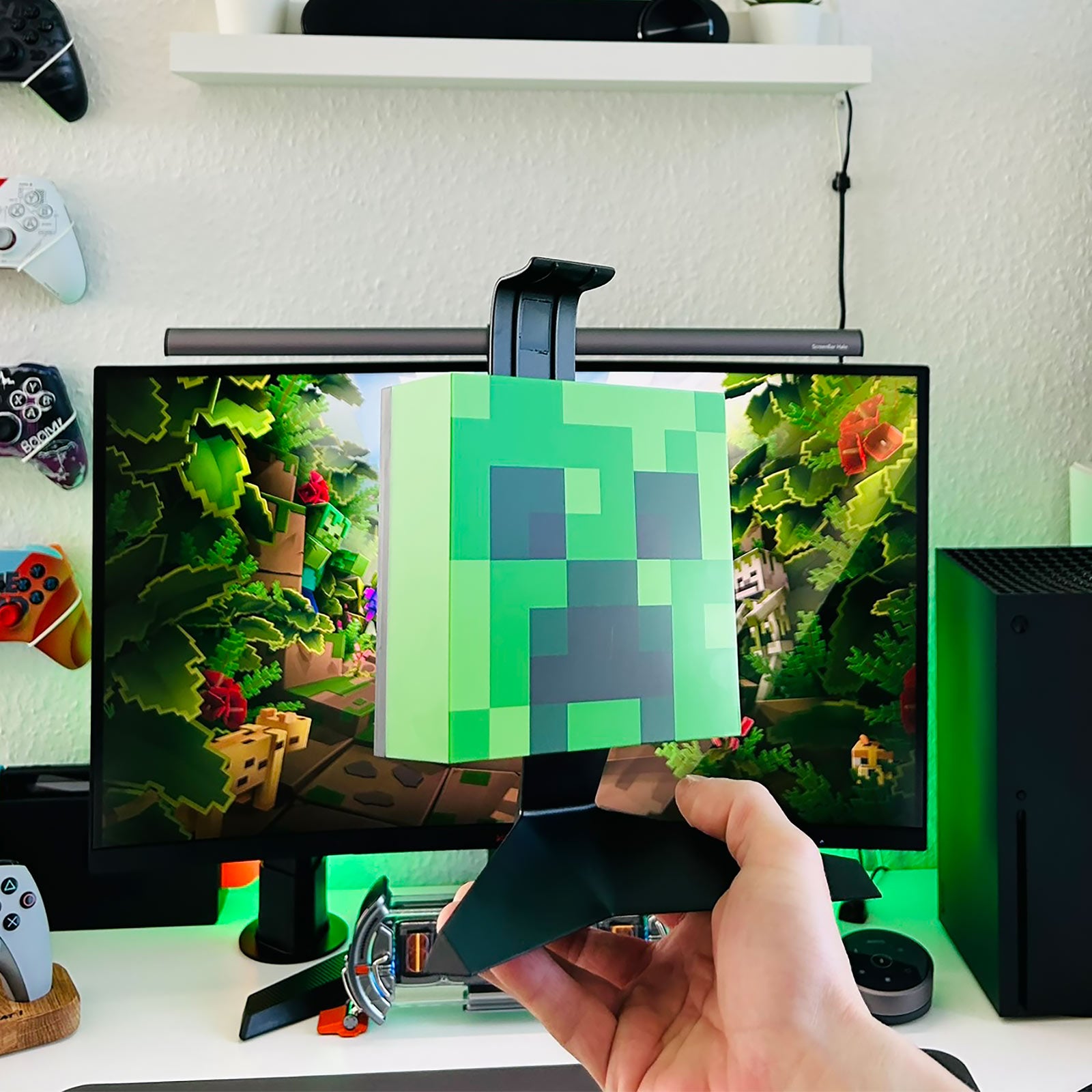 Imagen del producto Soporte para auriculares Creeper con luz - Minecraft