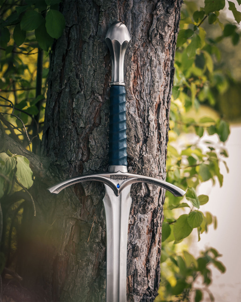 Imagen del producto Réplica de la espada Glamdring de Gandalf - El Señor de los Anillos