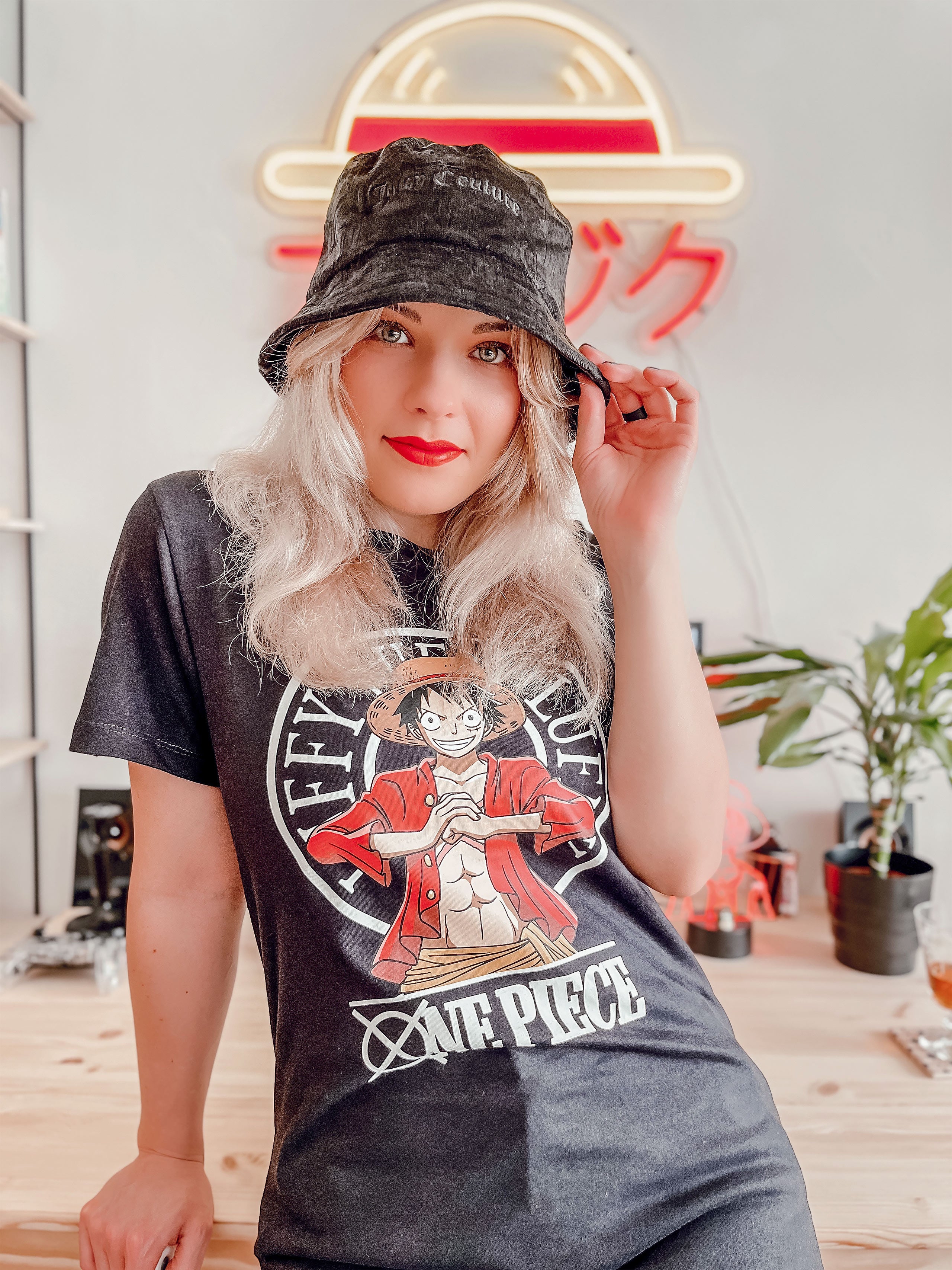Imagen del producto One Piece - Camiseta negra de Monkey D. Luffy