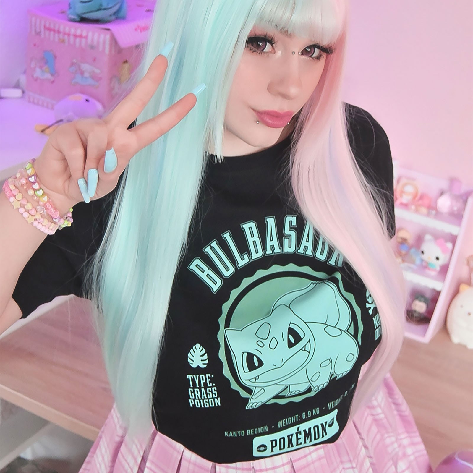 Imagen del producto Pokemon - Camiseta universitaria Bisasam negra