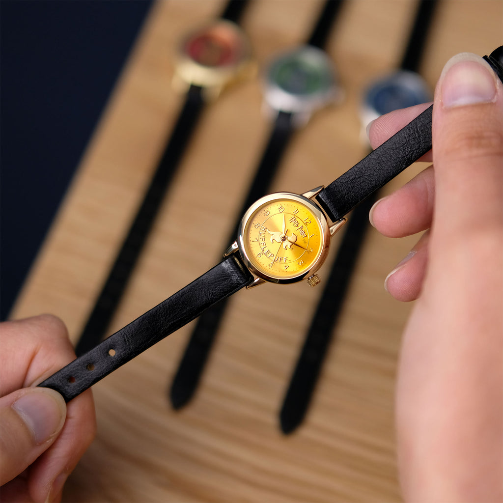 Imagen del producto Harry Potter - Reloj de Pulsera con Emblema de Hufflepuff