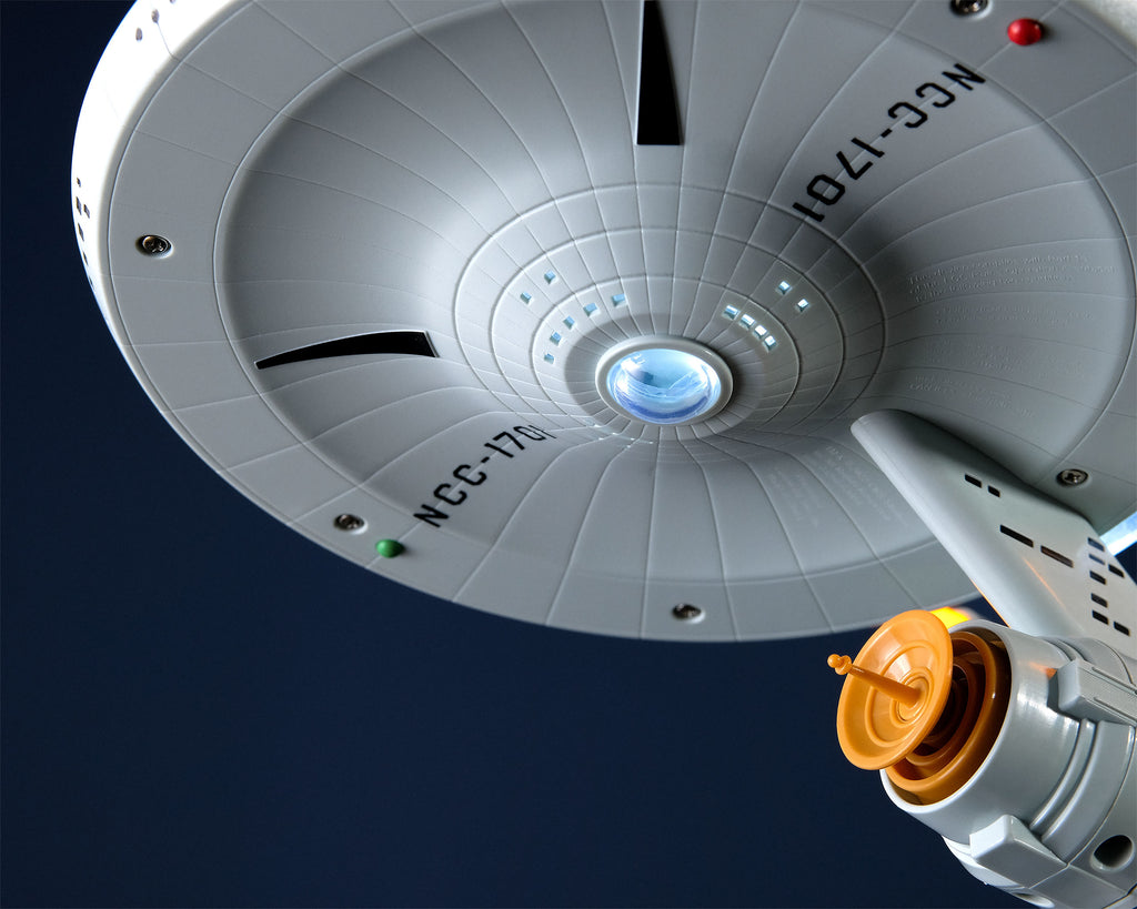 Imagen del producto Star Trek - Réplica de la Enterprise NCC-1701 con luz y sonido
