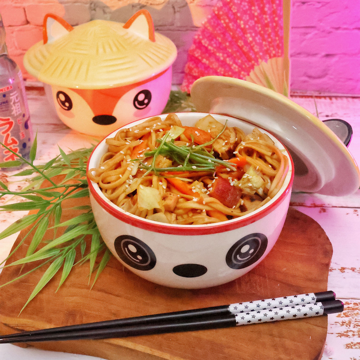 Imagen del producto Cuenco Panda Kawaii con tapa para fans del anime