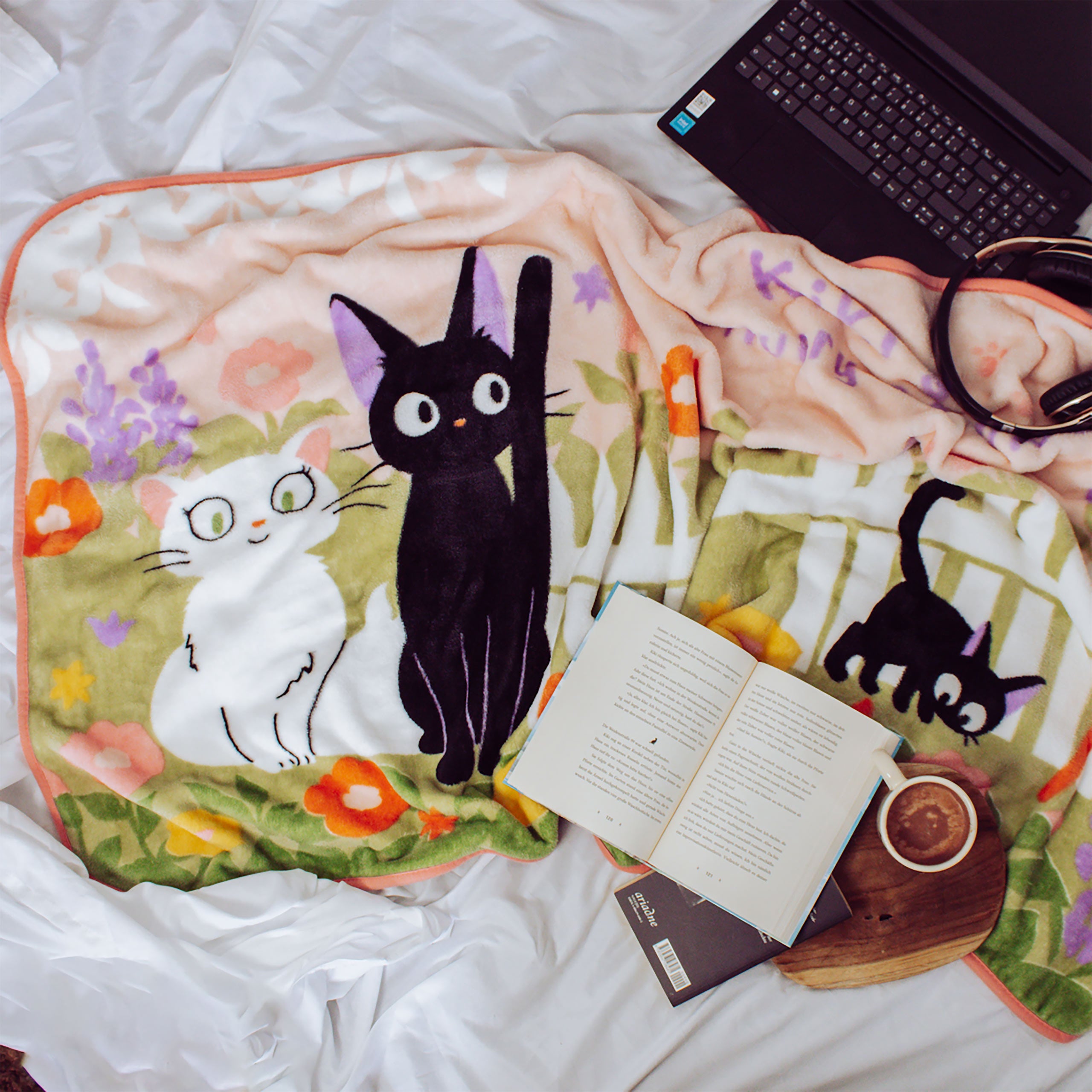 Imagen del producto Kiki's Delivery Service - Manta de Jiji y Lily