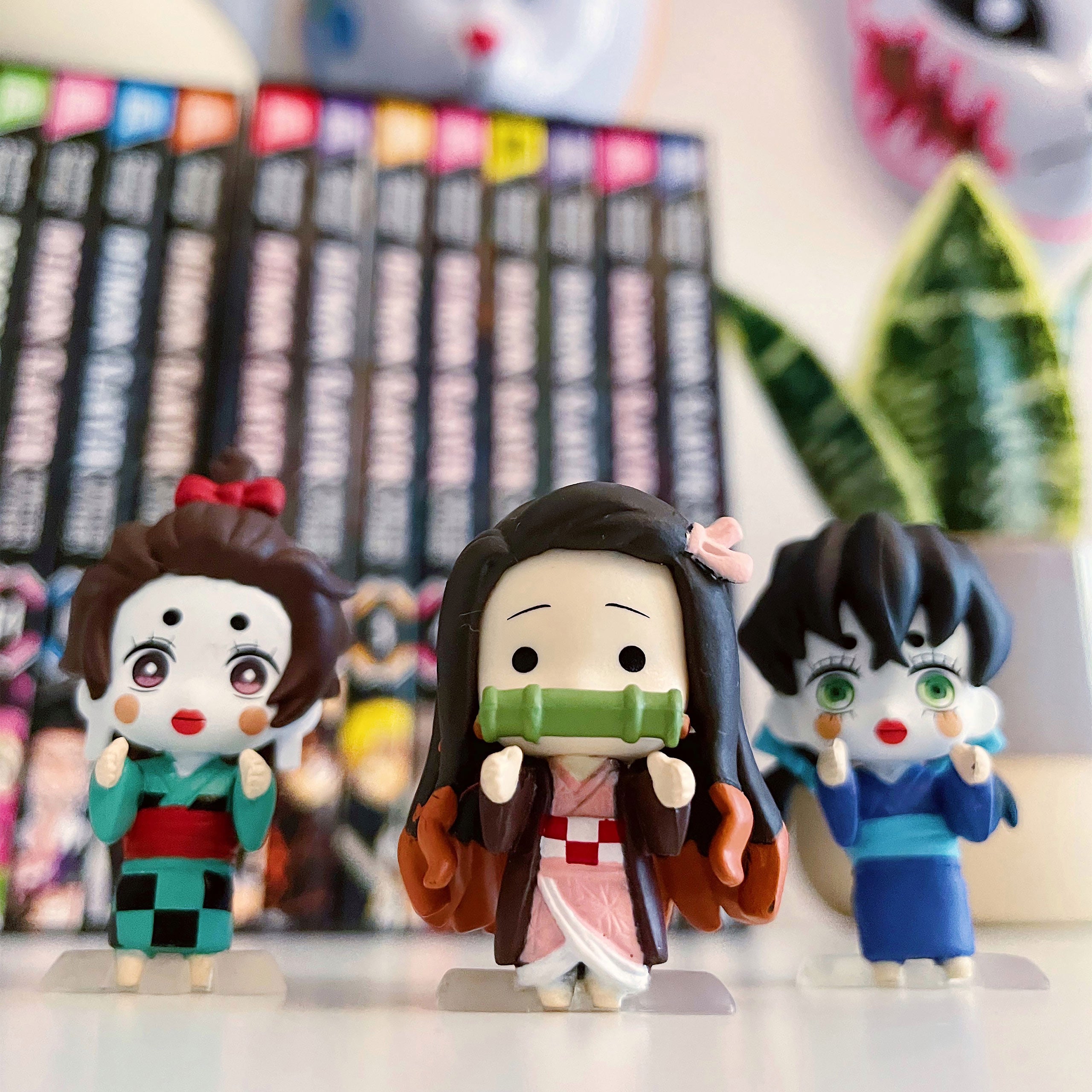 Imagen del producto Demon Slayer - Figura Misteriosa de Suwarasetai