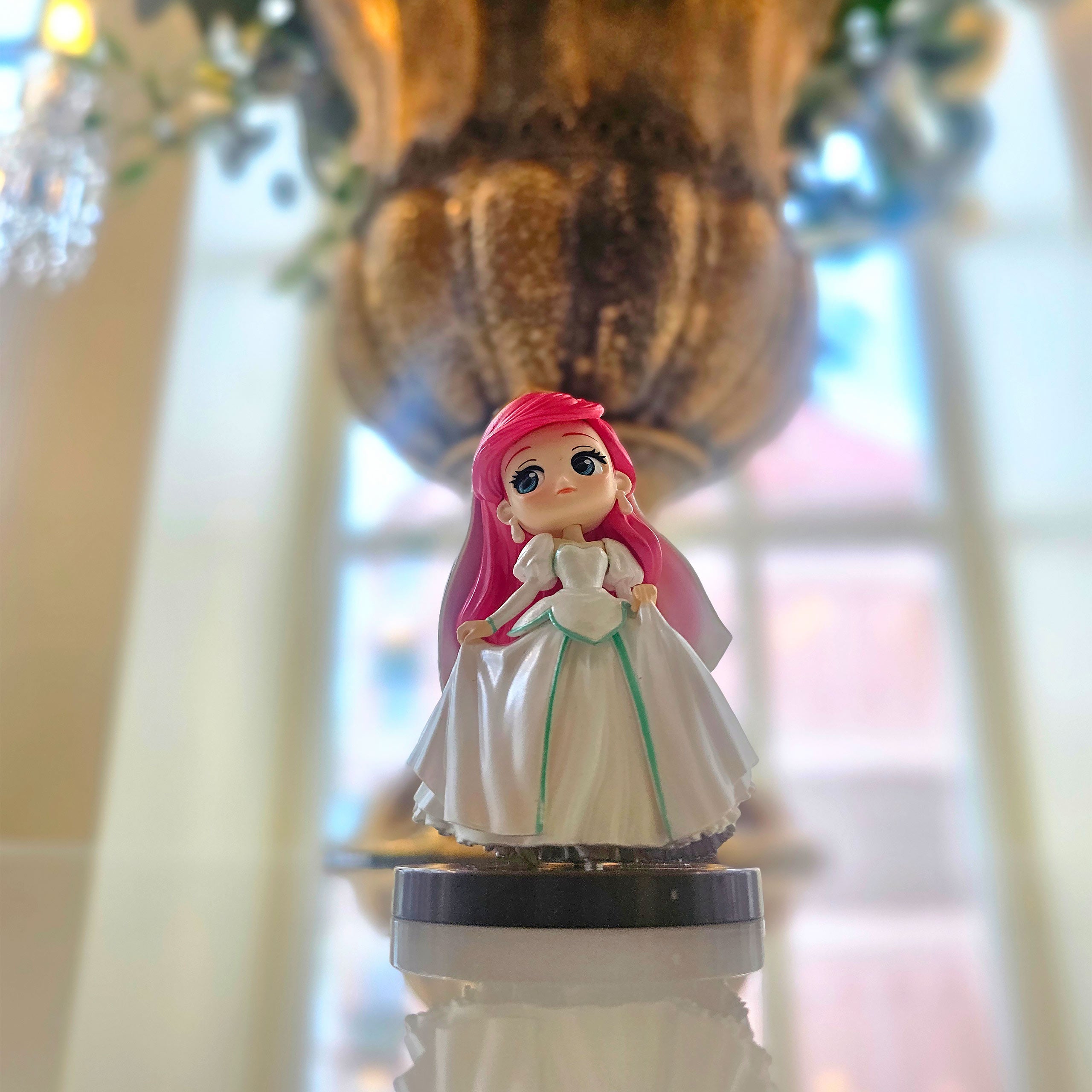 Imagen del producto Ariel - La Sirenita en vestido blanco Q Posket Figura 7 cm Versión E