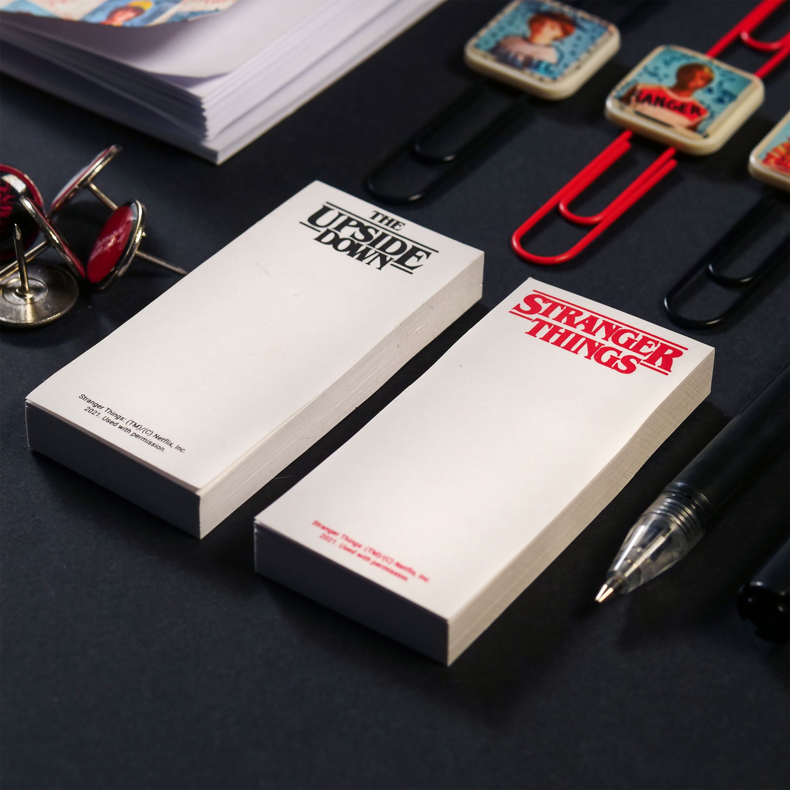 Product image Stranger Things - Characters Stationery Set