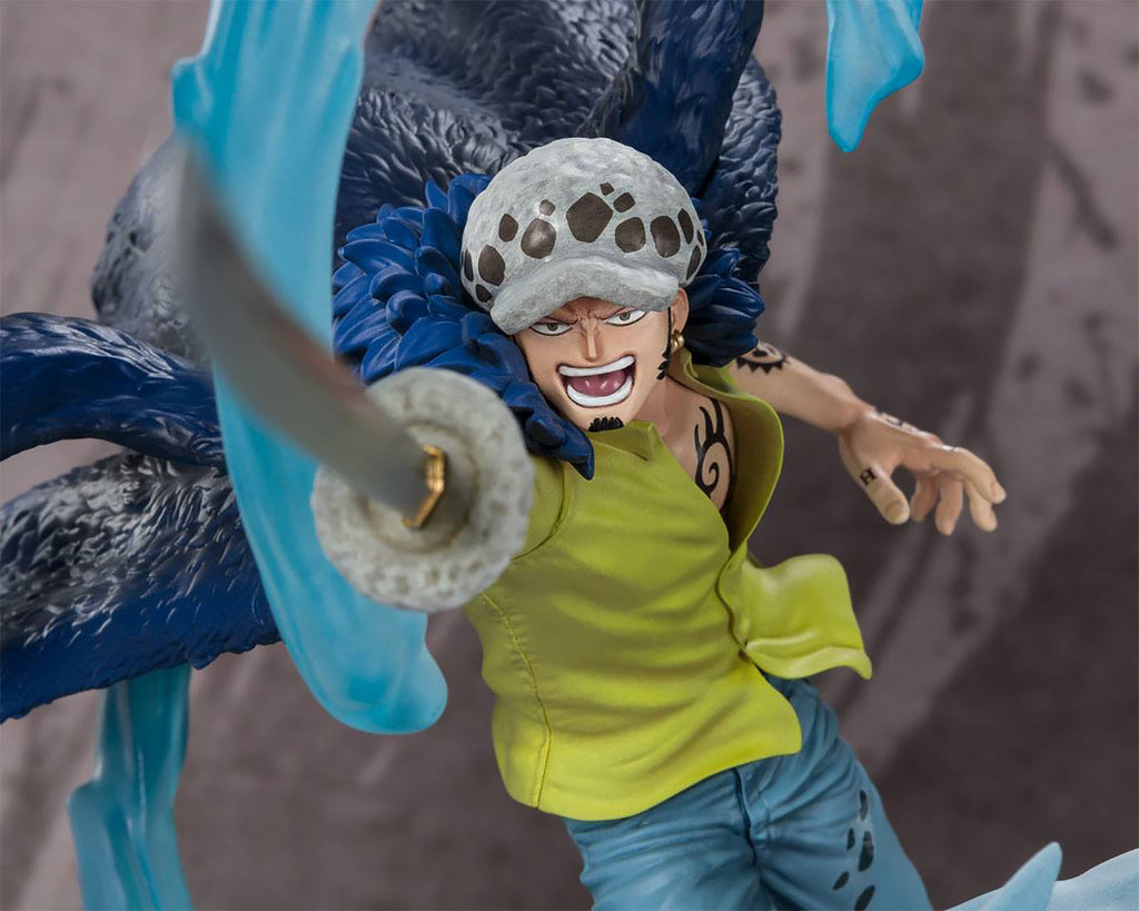 Imagen del producto One Piece - Estatua de Trafalgar Law Battle of Monsters en Onigashima