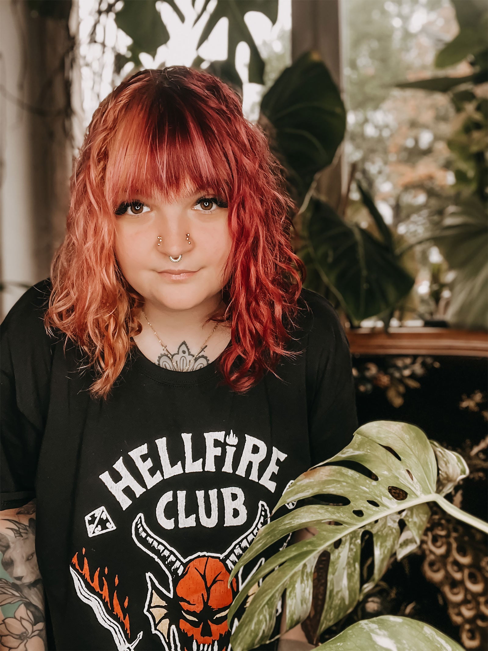 Imagen del producto Stranger Things - Camiseta negra con logotipo del Club Hellfire