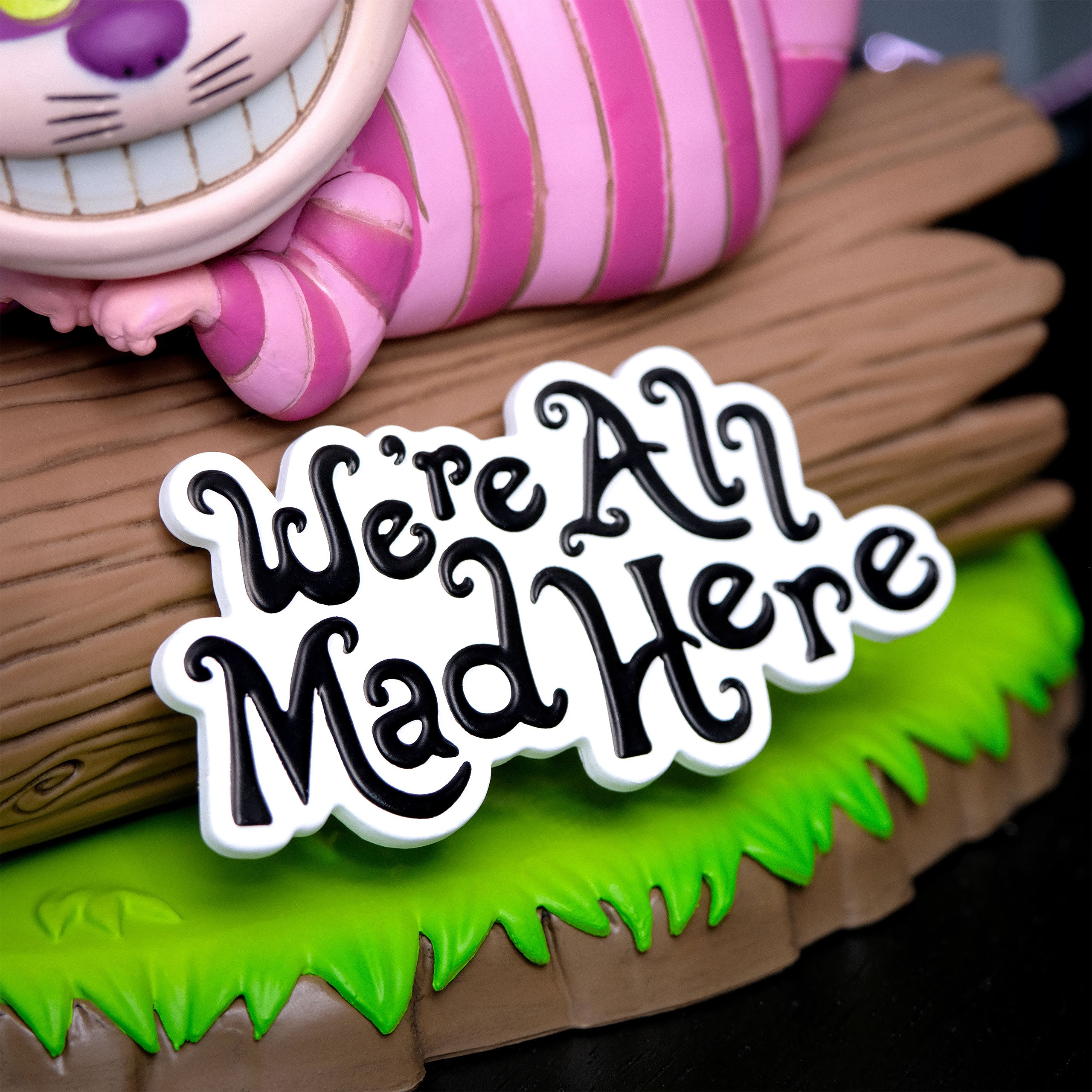 Product image Cheshire Cat All Mad Here Diorama Figure - Alice in Wonderland