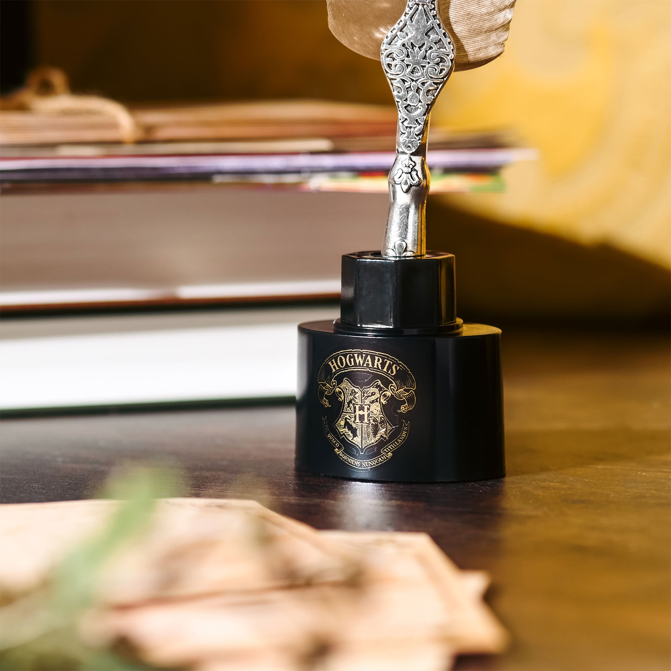 Imagen del producto Harry Potter - Pluma con set de papel de cartas de Hogwarts