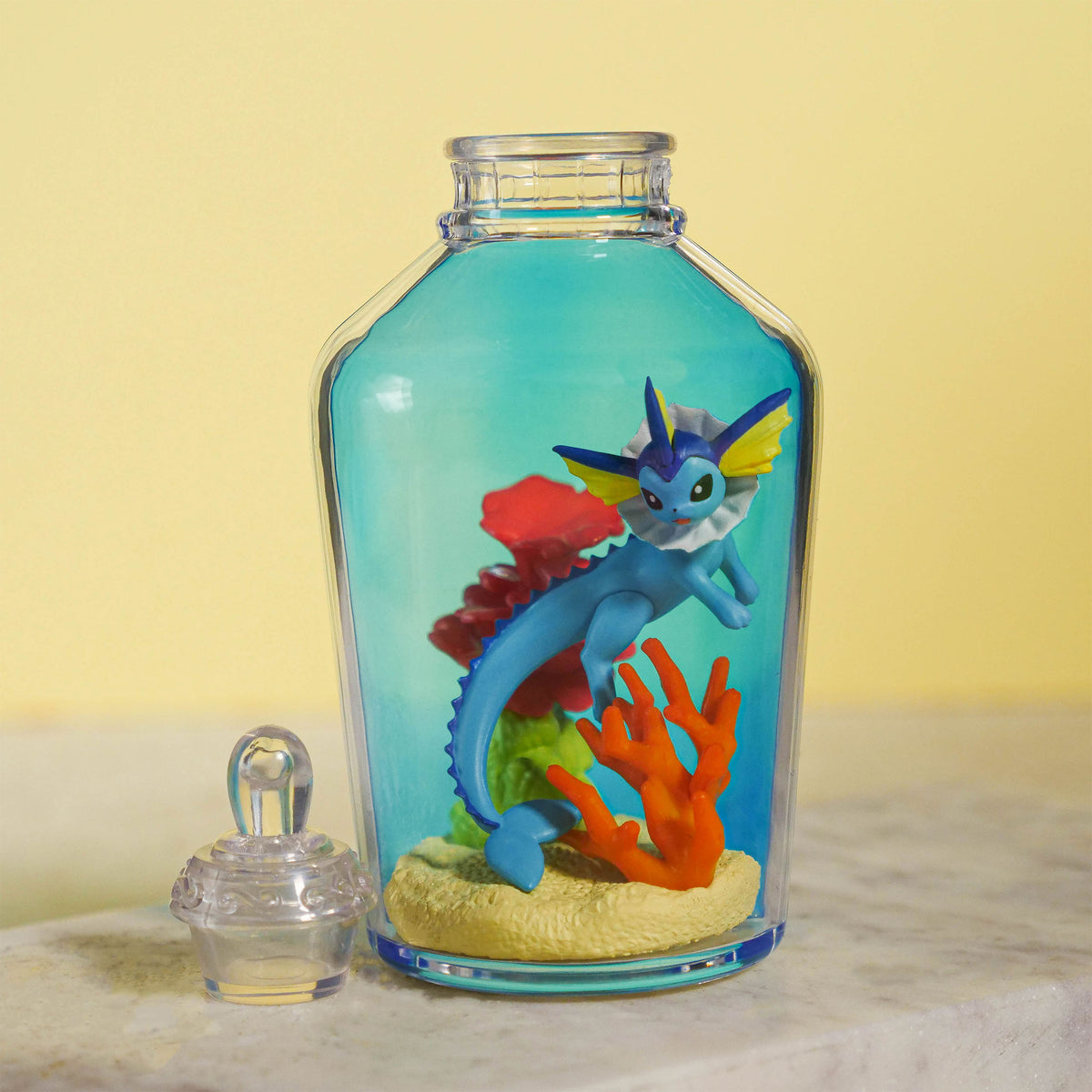 Imagen del producto Pokemon - Figura Misteriosa de Botella Aqua