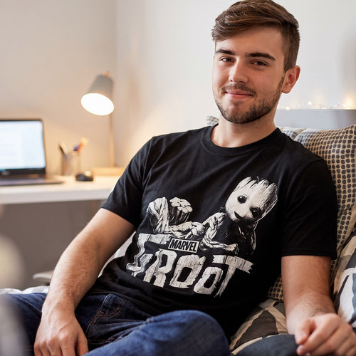 Imagen del producto Camiseta negra de Groot - Guardianes de la Galaxia