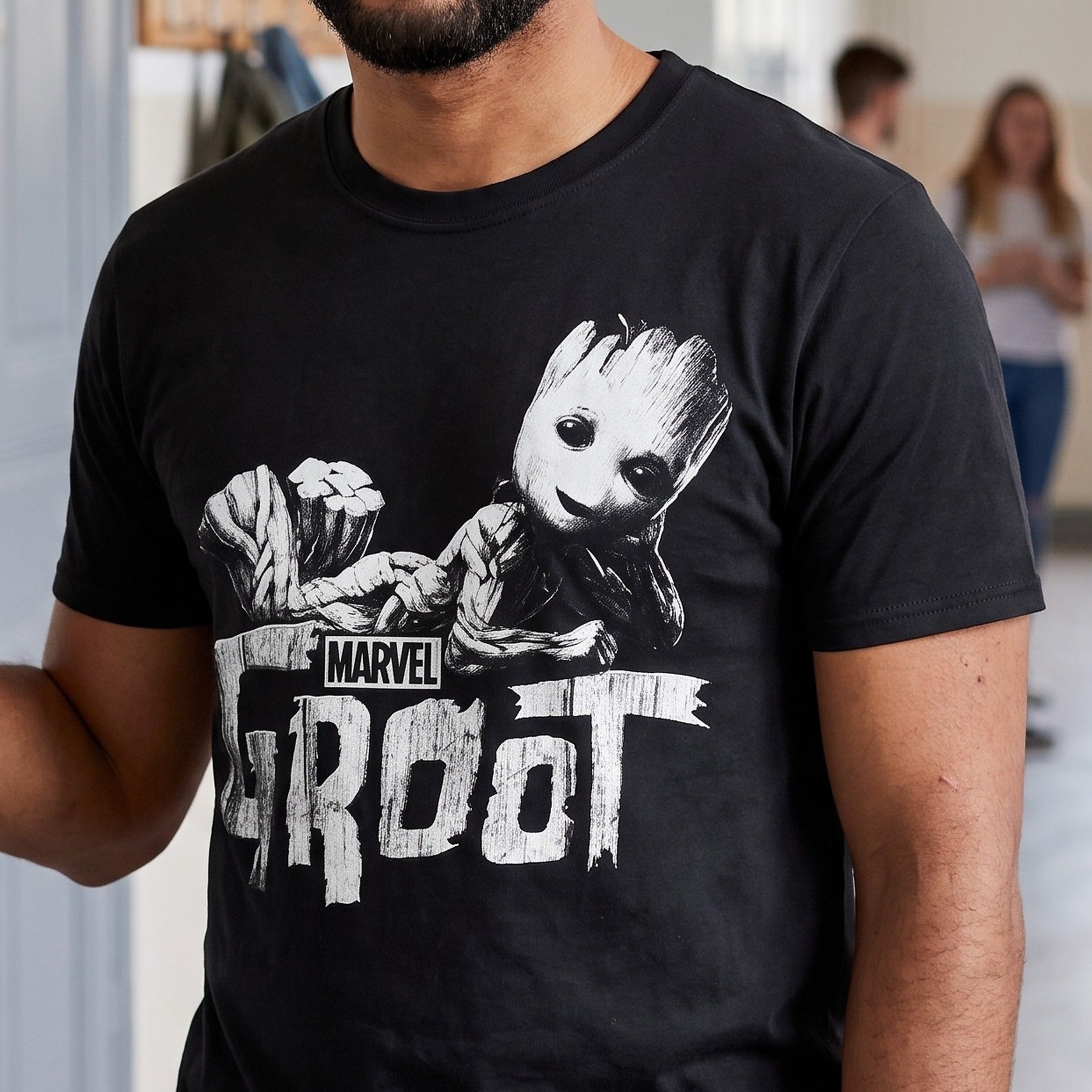Imagen del producto Camiseta negra de Groot - Guardianes de la Galaxia
