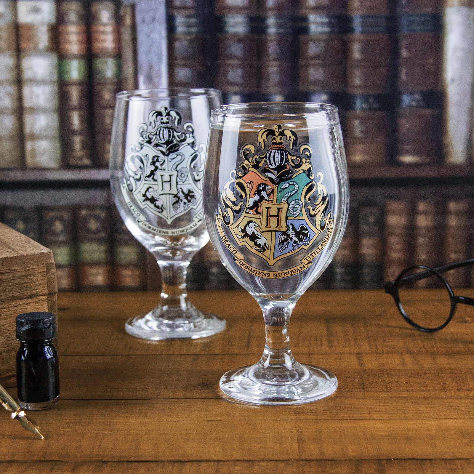 Imagen del producto Harry Potter - Escudo de Hogwarts Cambio de Color Vaso