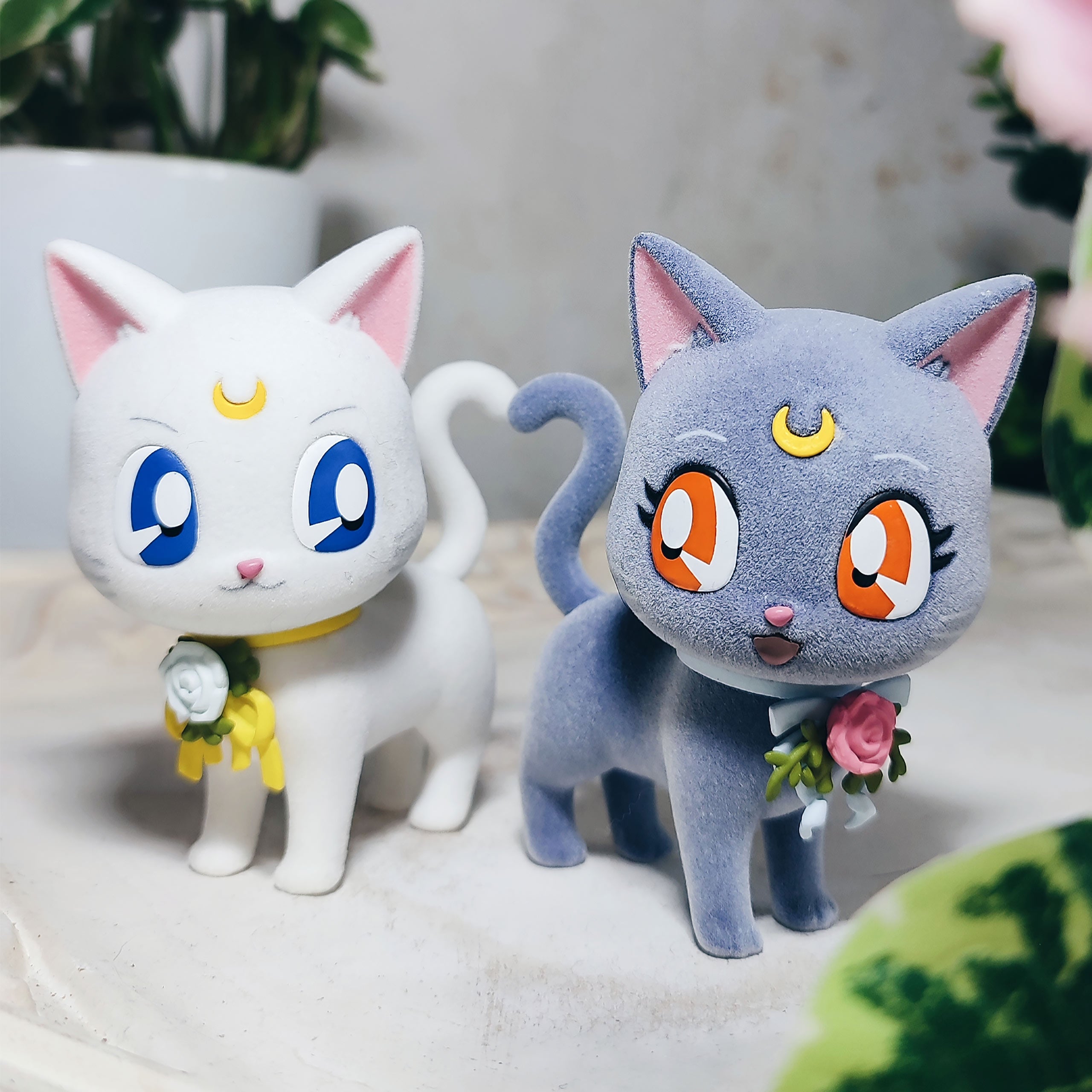 Product image Pretty Guardian Sailor Moon Fluffy Puffy - Luna Figure Version A