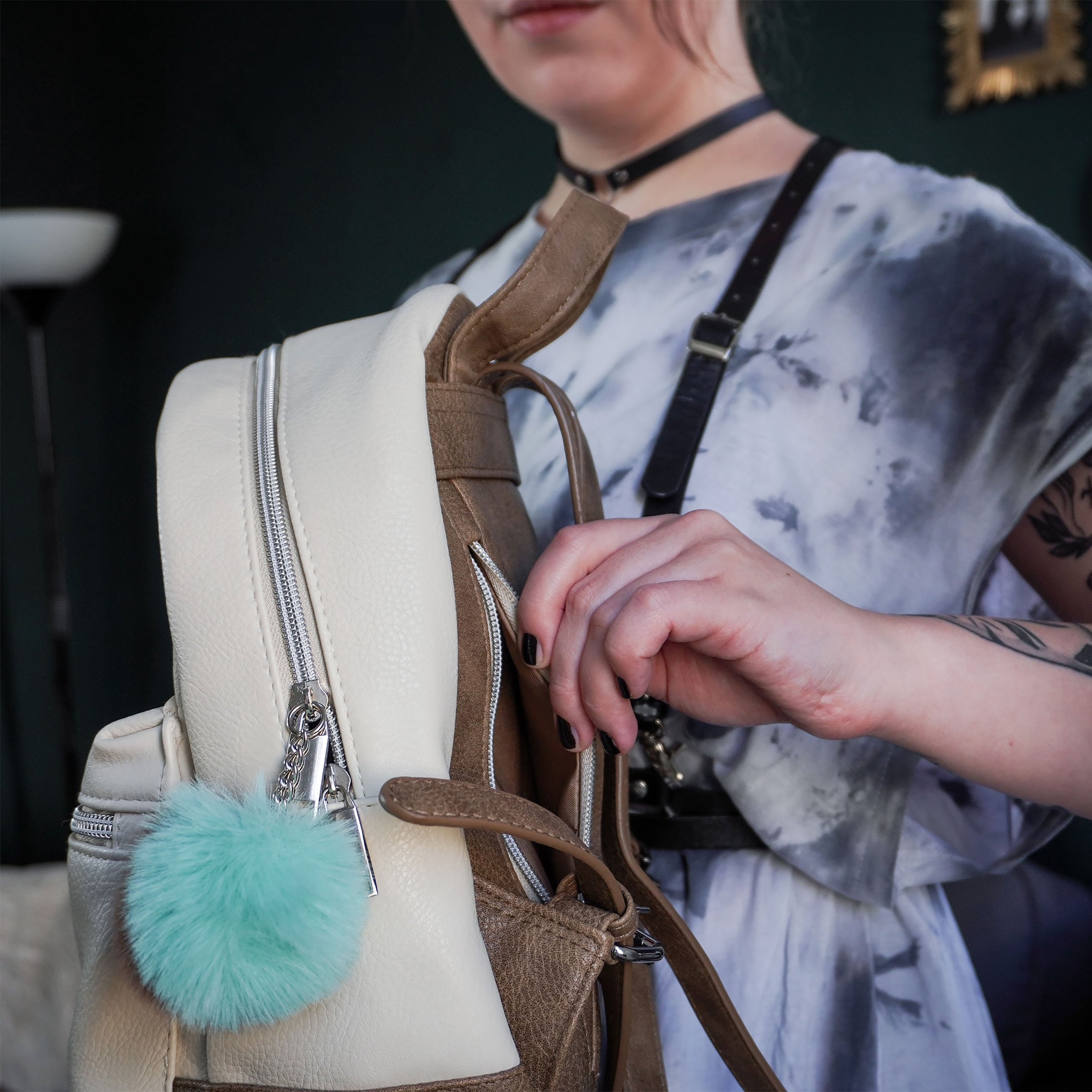 Imagen del producto Mini Mochila Grogu con Pom Pom - Star Wars The Mandalorian
