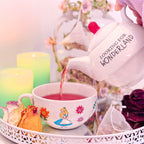 Imagen del producto Alice en el país de las maravillas - Buscando la tetera de Wonderland con taza