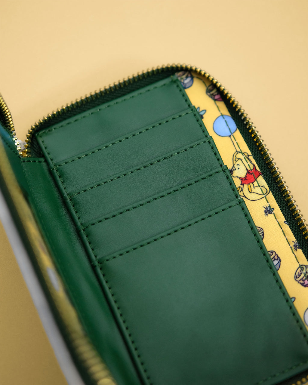 Imagen del producto Winnie Pooh - Cartera Clásica