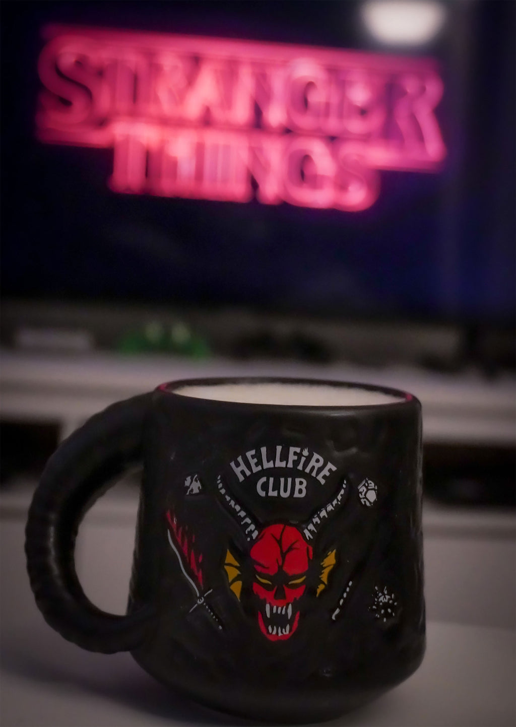 Imagen del producto Stranger Things - Taza del Club Hellfire
