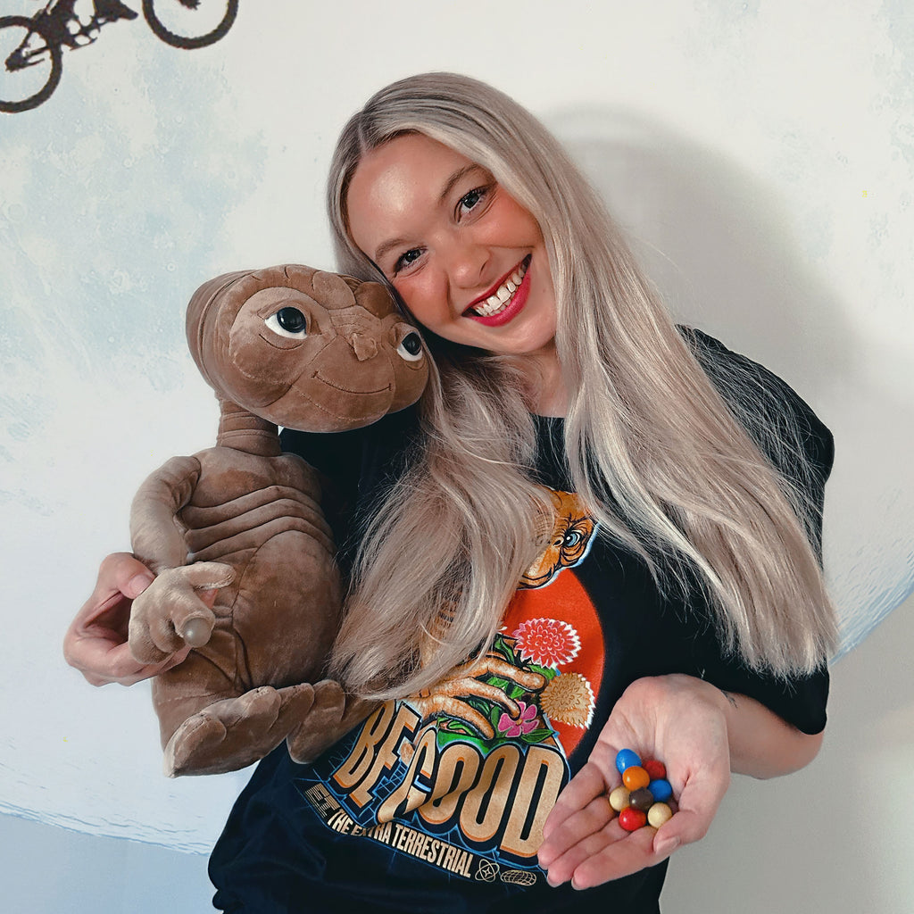 Imagen del producto E.T. Figura de peluche interactiva con sonido